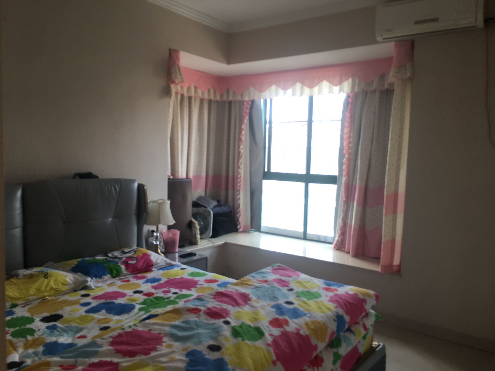 品阁 3室2厅2卫 1800.0元/月 品阁 3室2厅2卫 1800.0元/月室内图