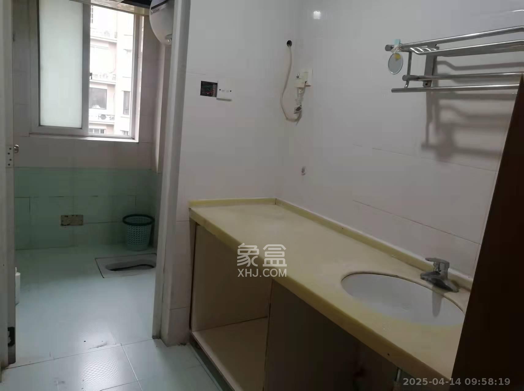 长房西郡  2室2厅1卫   1900.00元/月室内图