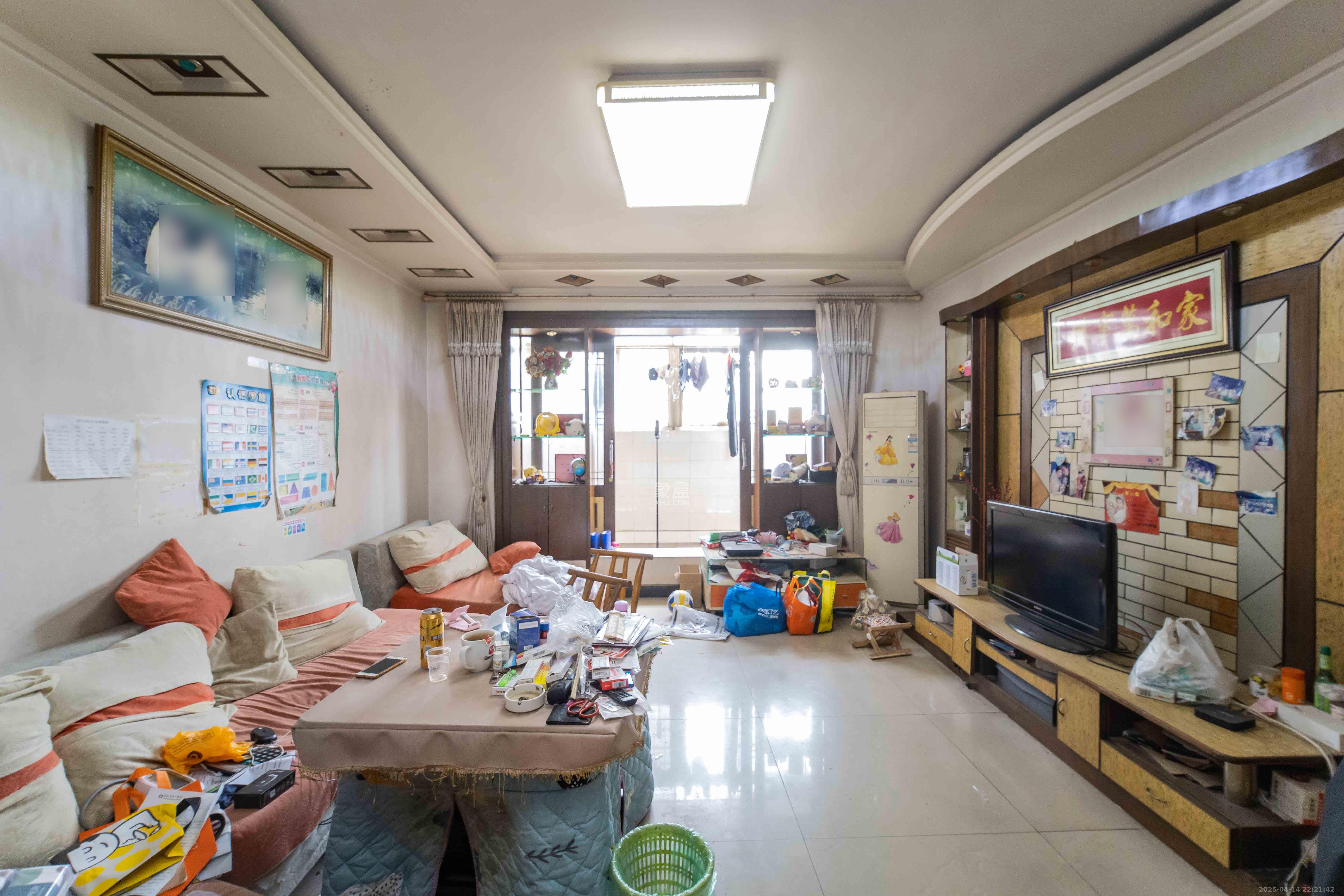 中江锦城  3室1厅1卫   39.60万客厅