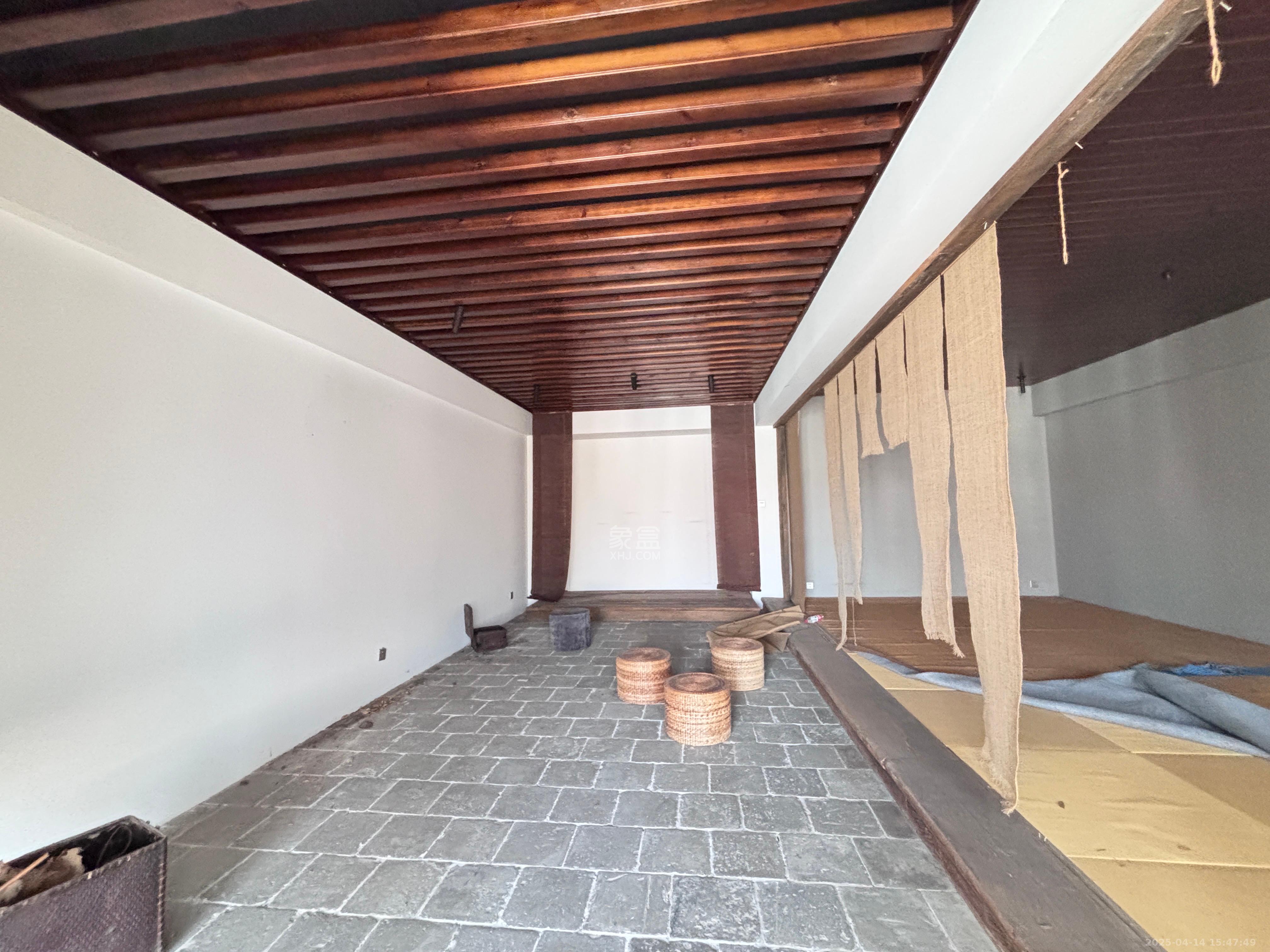 城市之心 1室1厅1卫 7000.0元/月 城市之心 1室1厅1卫 7000.0元/月室内图