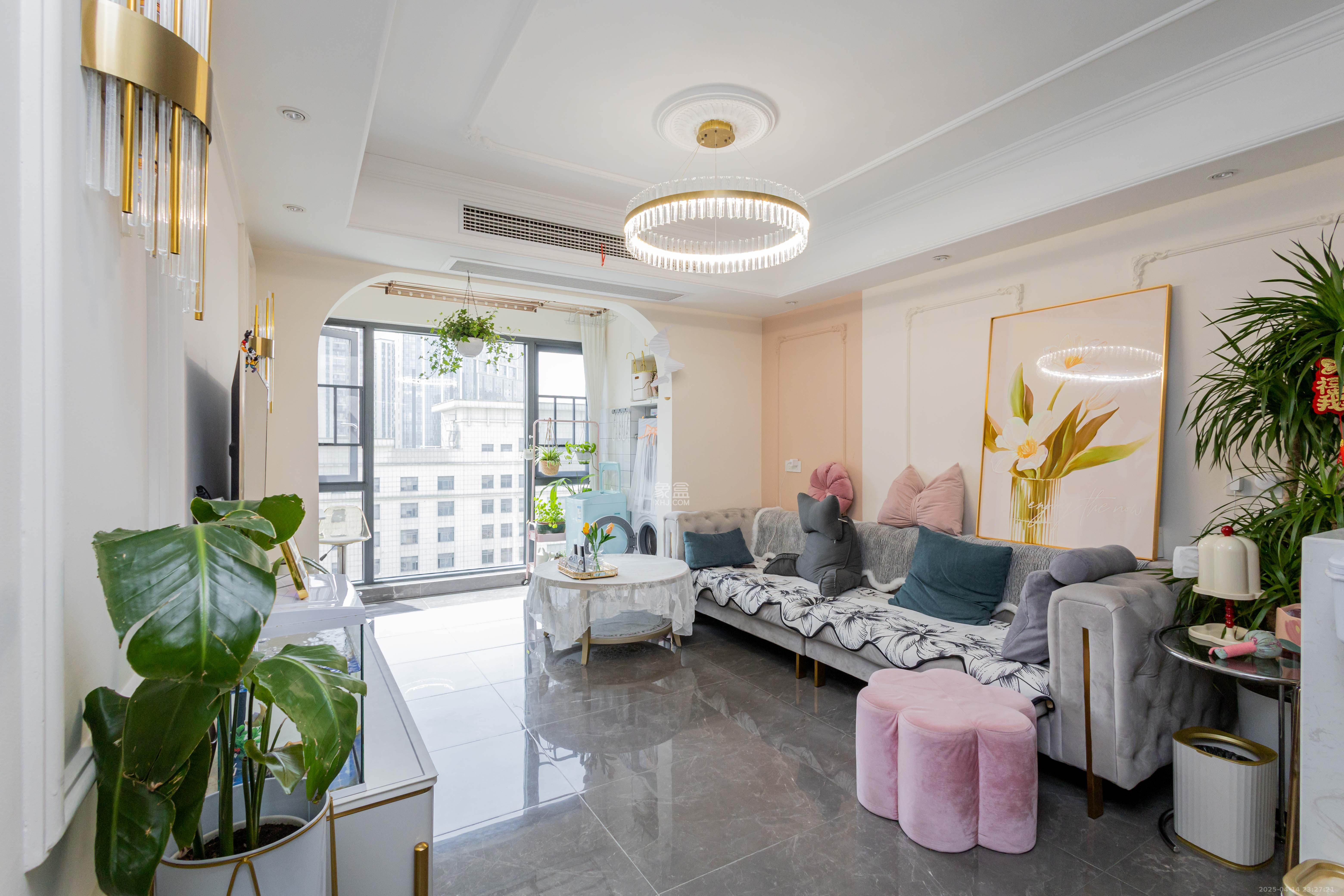 金科景朝集美星宸  3室2厅1卫    105.0万 金科景朝集美星宸  3室2厅1卫    105.0万客厅