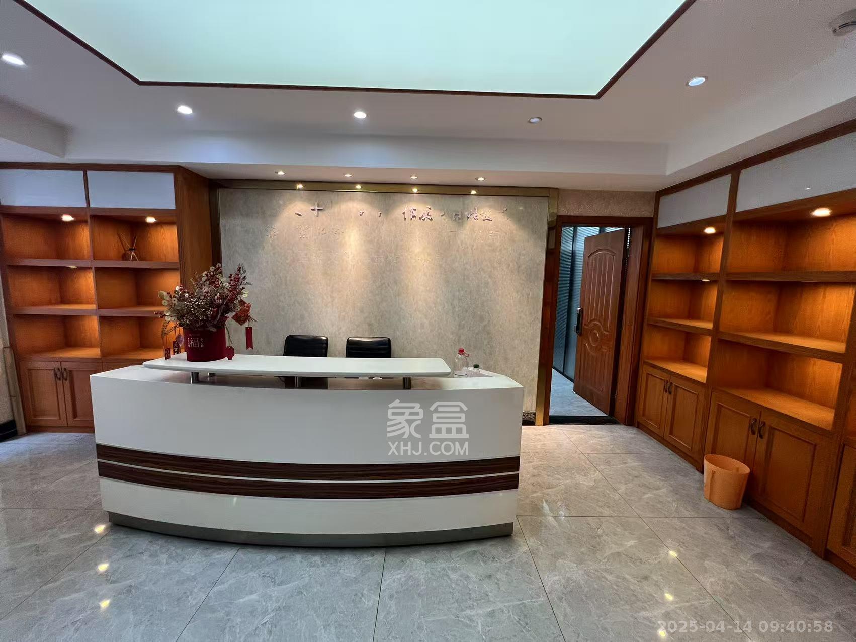 京武浪琴山一、二期 1室1厅1卫 4000.0元/月 京武浪琴山一、二期 1室1厅1卫 4000.0元/月室内图