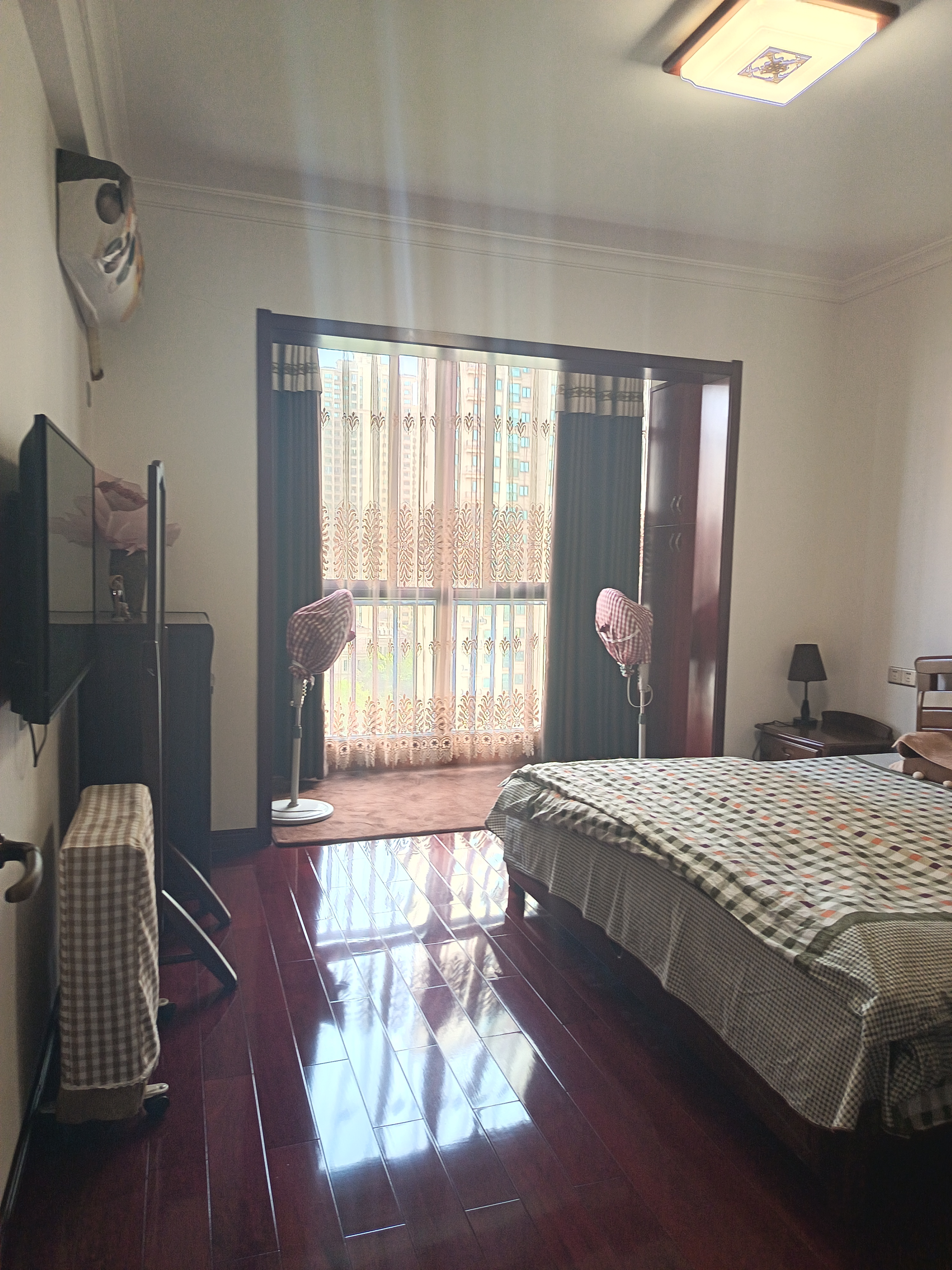 昌富城上城  3室1厅1卫    68.8万 昌富城上城  3室1厅1卫    68.8万室内图