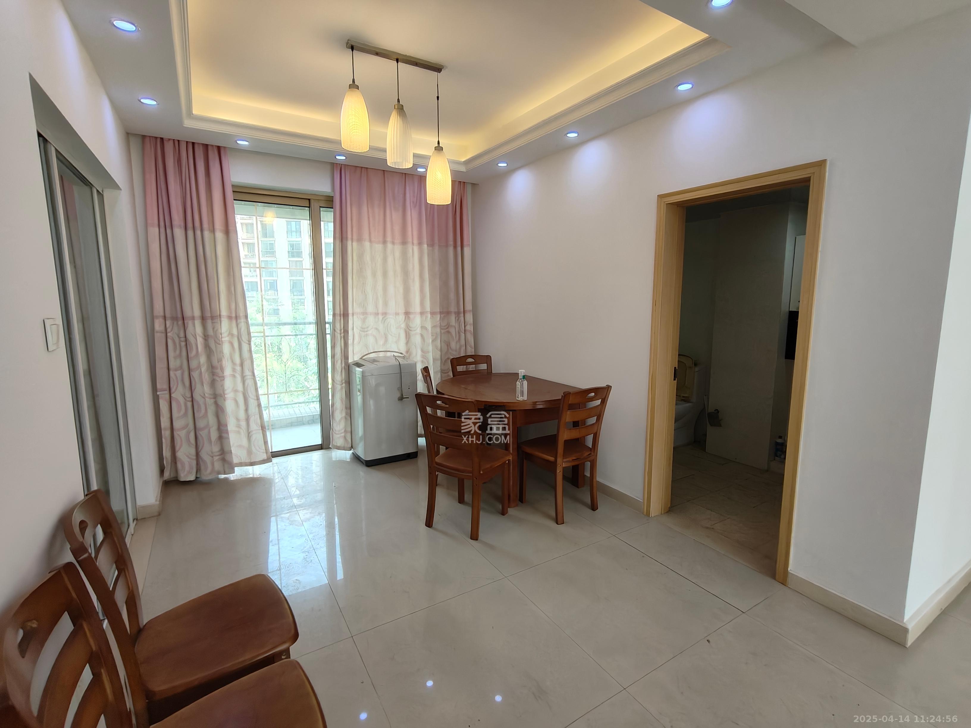 长沙玫瑰园 4室2厅1卫 2800.0元/月 长沙玫瑰园 4室2厅1卫 2800.0元/月室内图