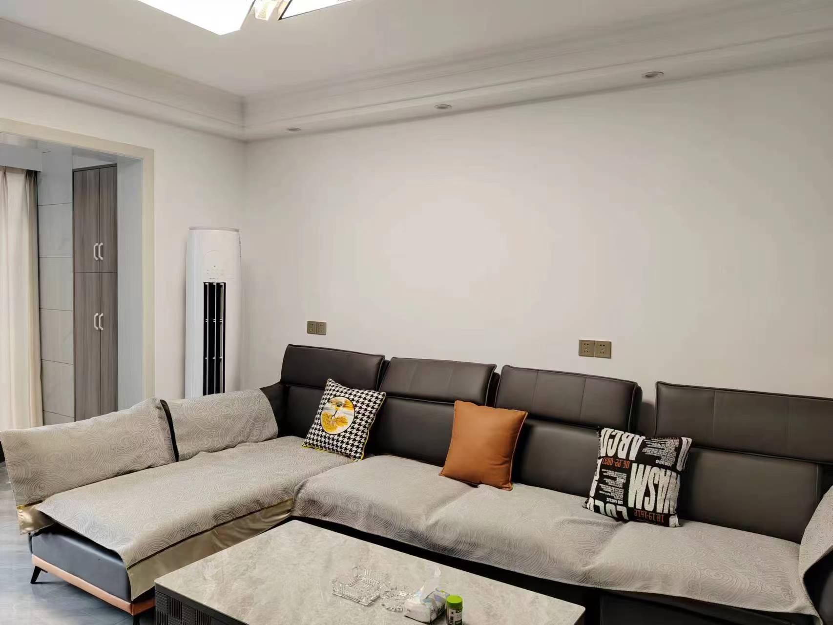 碧桂园衡州盛世 3室0厅0卫 2500.0元/月 碧桂园衡州盛世 3室0厅0卫 2500.0元/月室内图