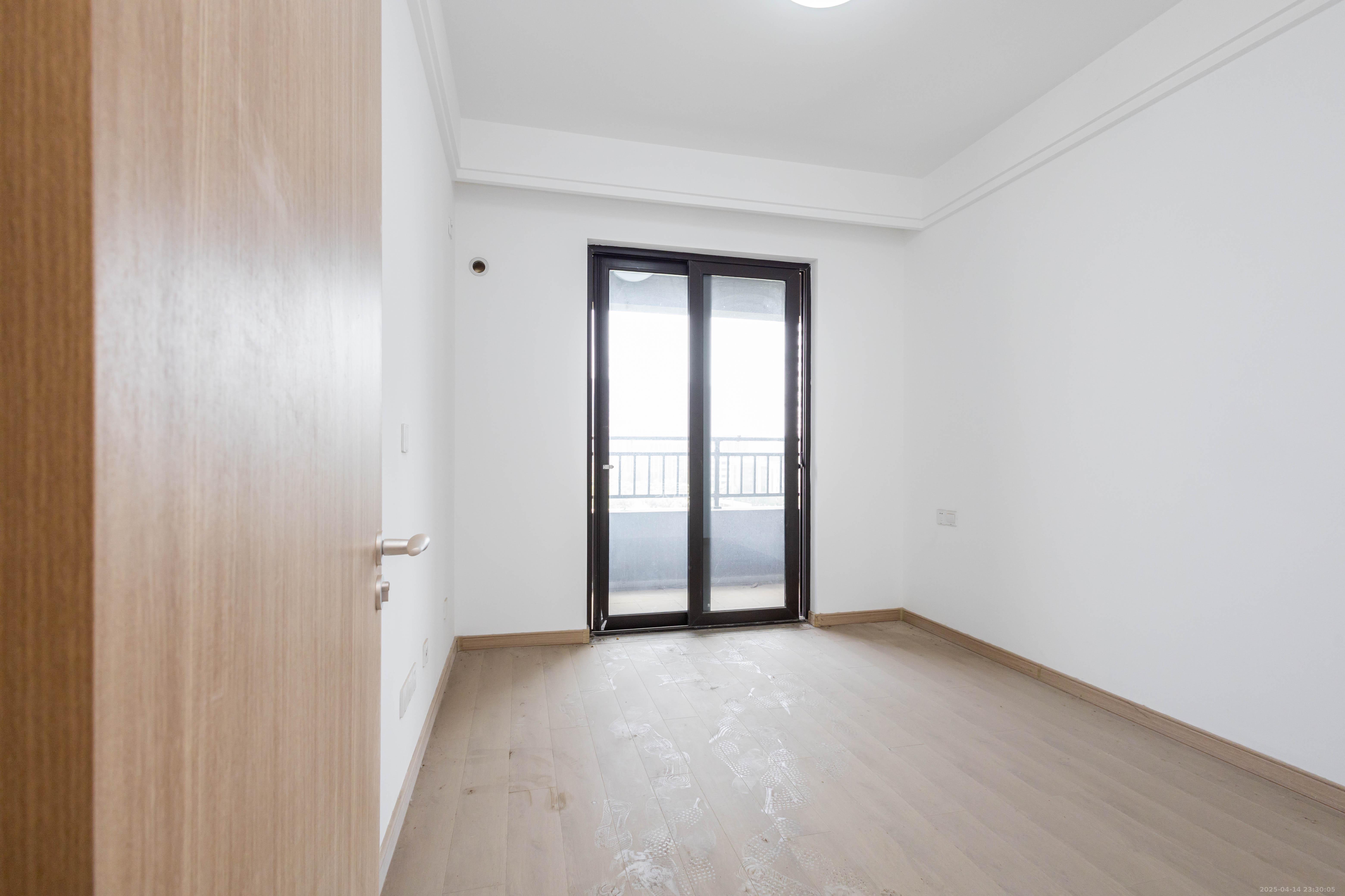 君合新城玺樾 3室2厅2卫 90.0万 君合新城玺樾 3室2厅2卫 90.0万卧室