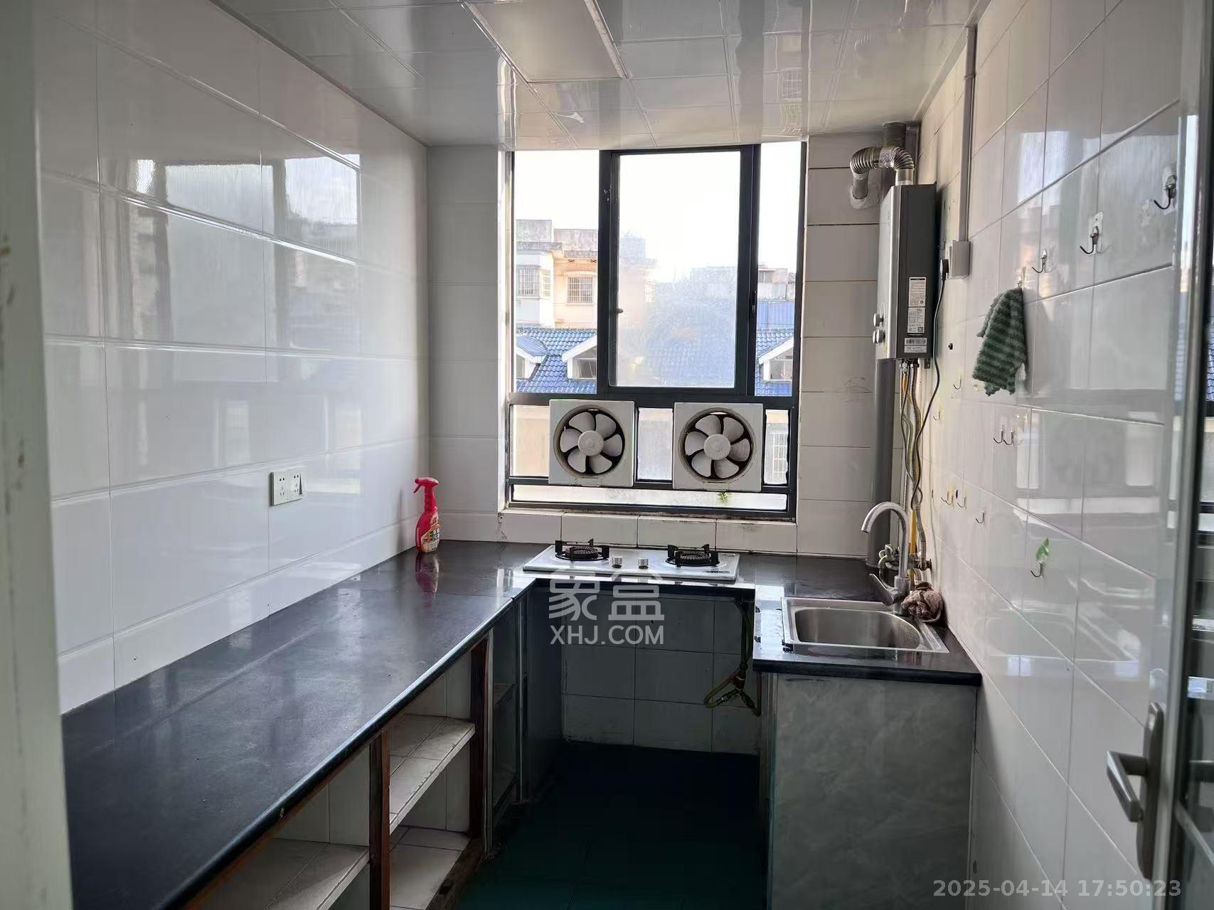 葩金花苑  2室1厅1卫    20.0万 葩金花苑  2室1厅1卫    20.0万室内图