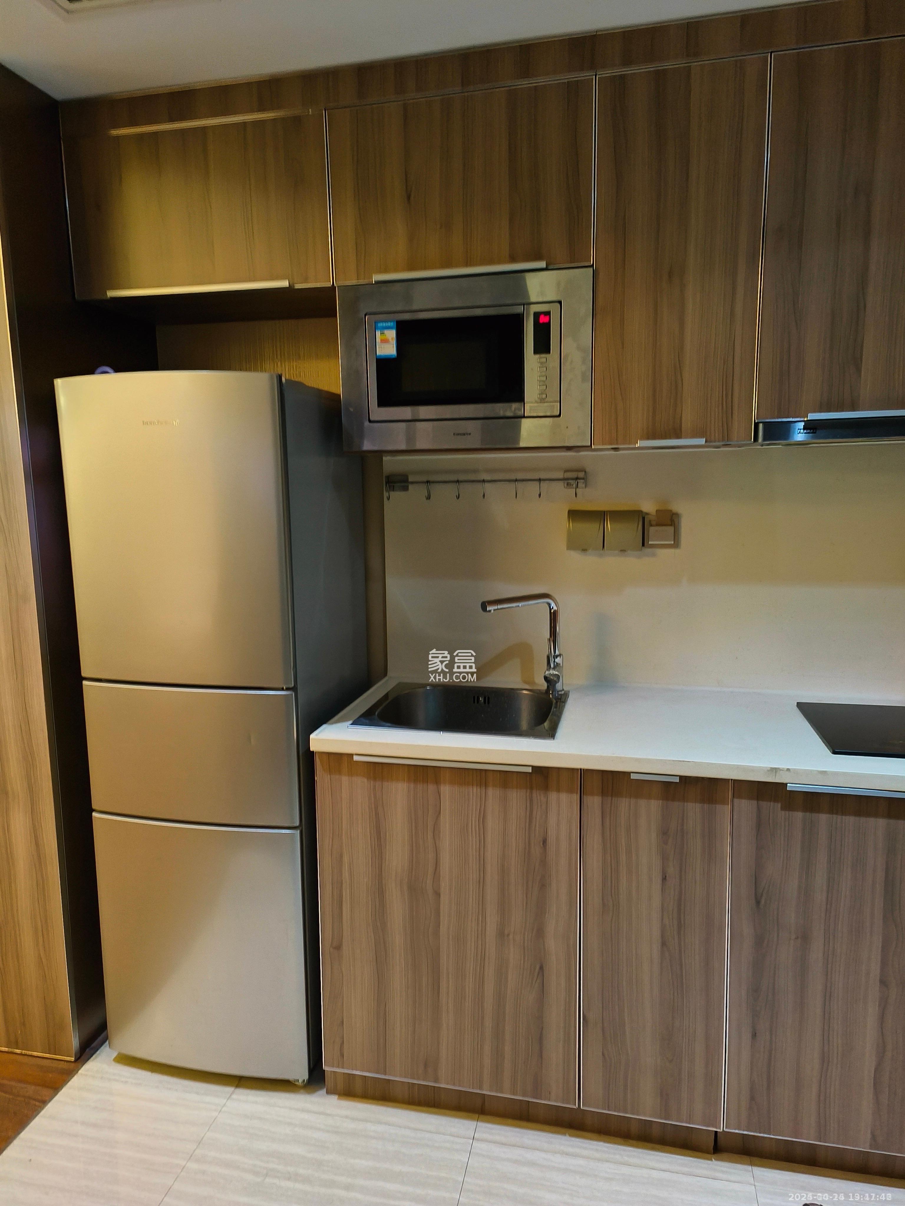 华远国际公寓 1室1厅1卫 3000.00元/月 华远国际公寓 1室1厅1卫 3000.00元/月室内图