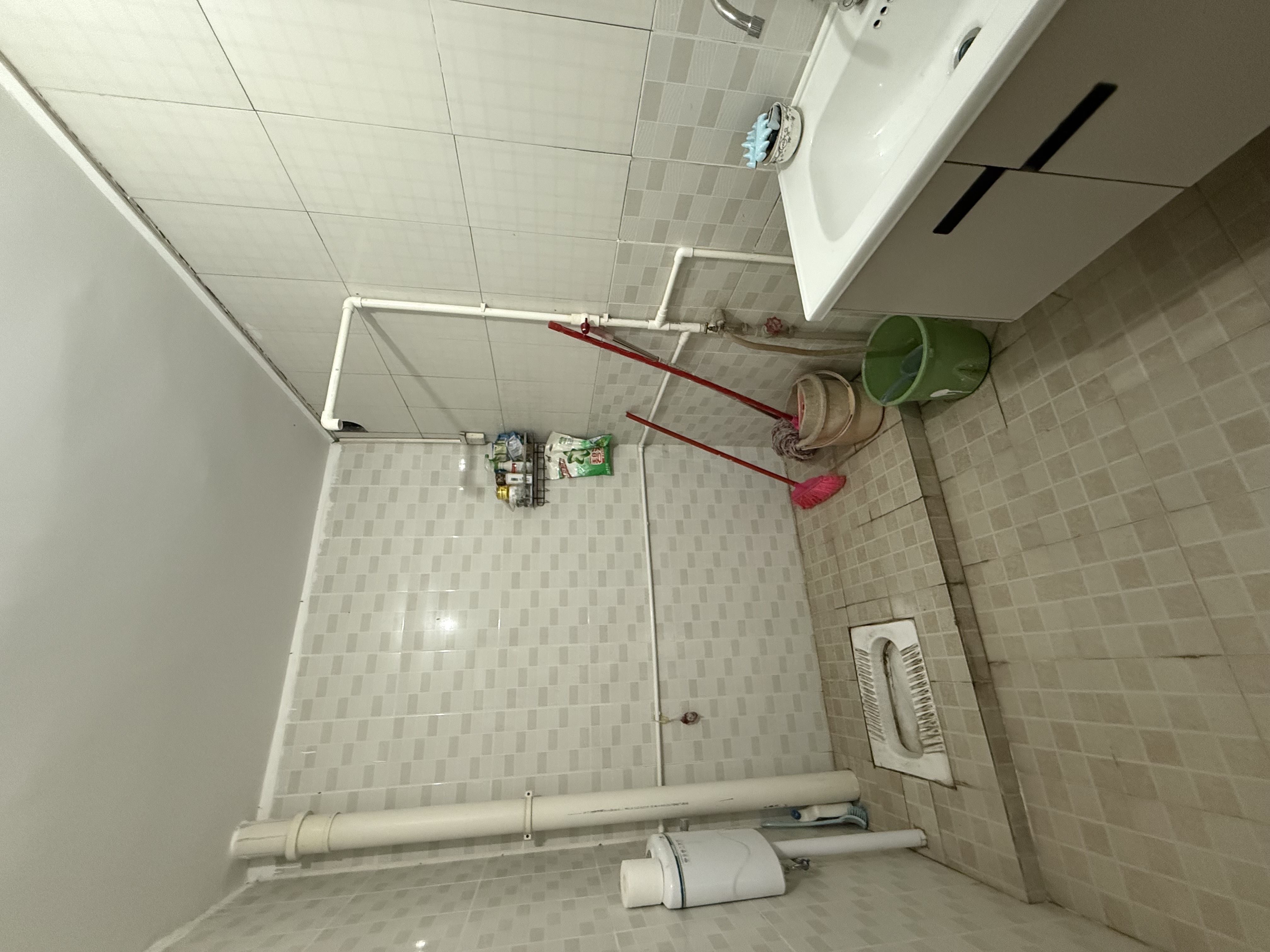 琼山饮食服务公司 3室2厅1卫 2000.0元/月 琼山饮食服务公司 3室2厅1卫 2000.0元/月室内图