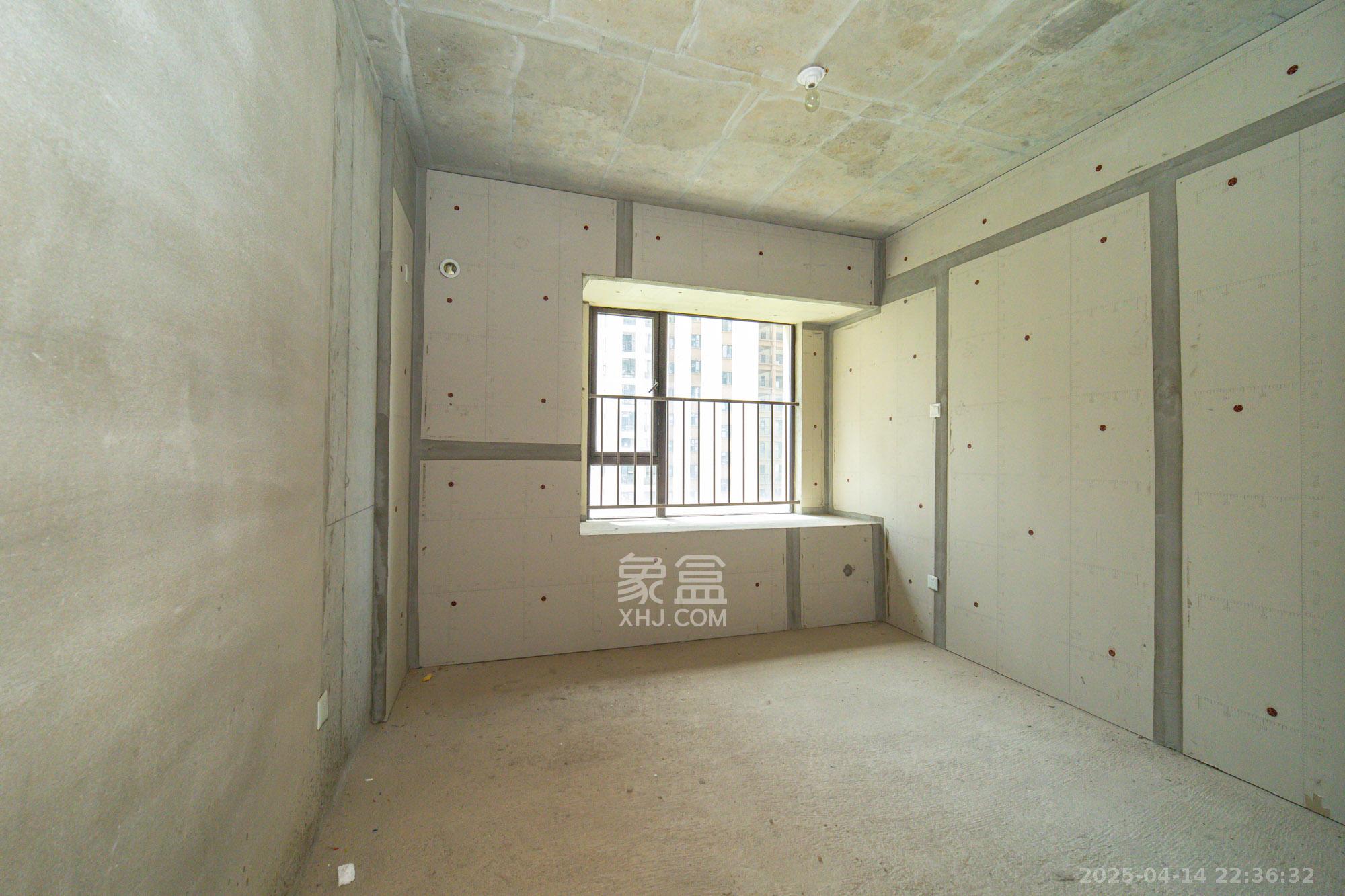 兴进珺府 4室2厅2卫 123.0万 兴进珺府 4室2厅2卫 123.0万卧室