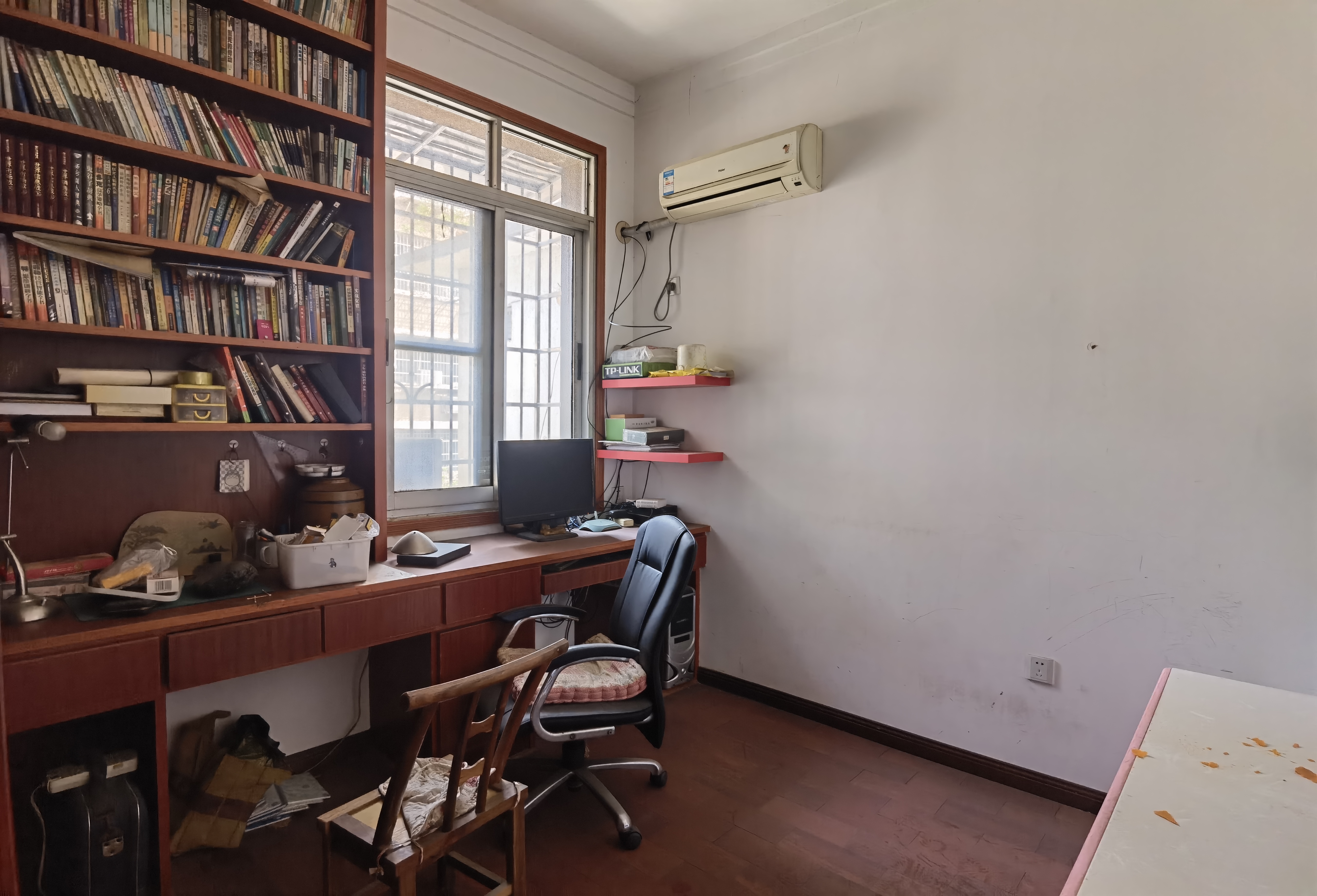 老市政府家属楼(机关三院) 3室2厅1卫 28.8万 老市政府家属楼(机关三院) 3室2厅1卫 28.8万室内图