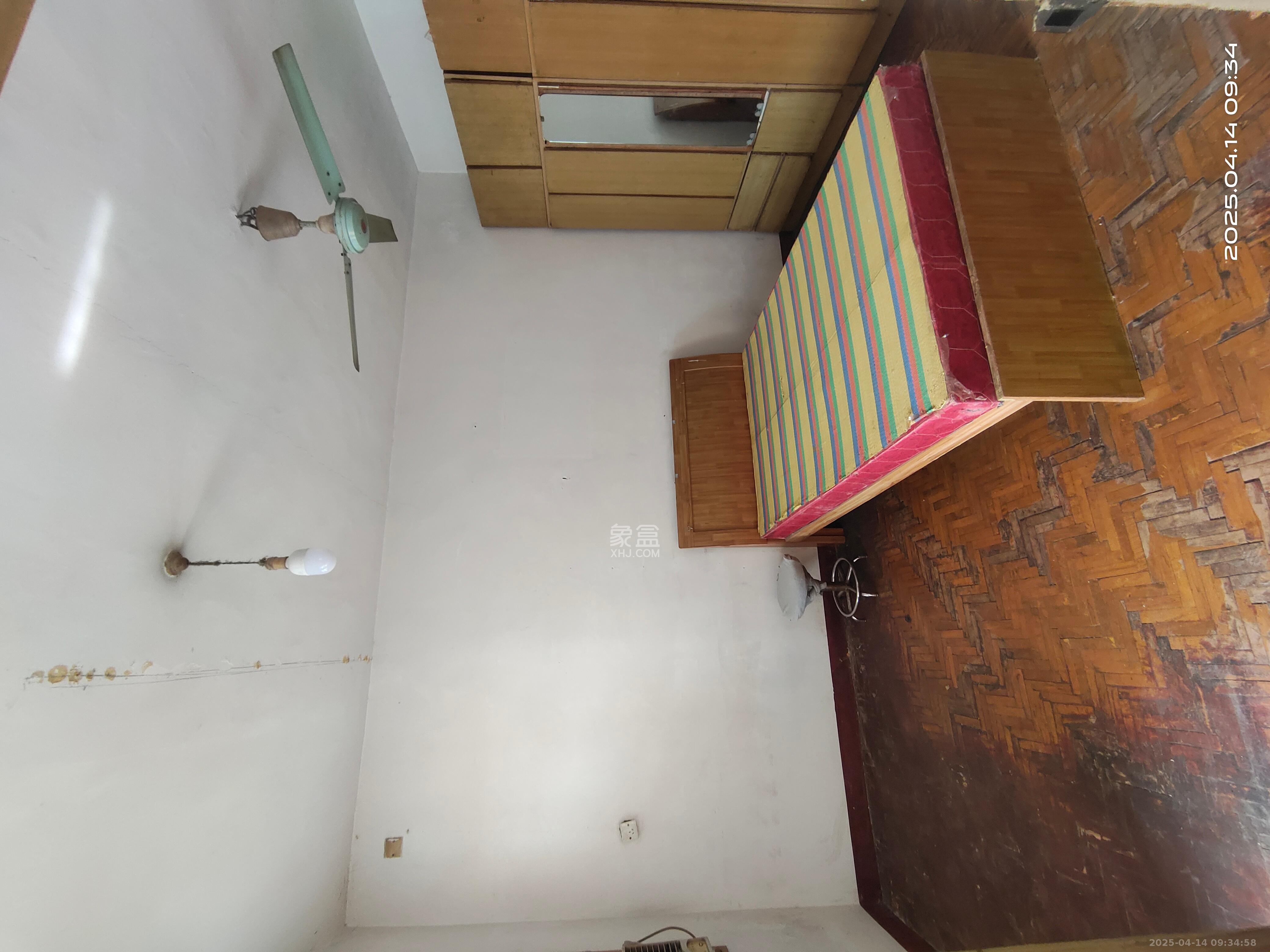 小瀛洲13号小区 2室1厅1卫 1400.0元/月 小瀛洲13号小区 2室1厅1卫 1400.0元/月室内图