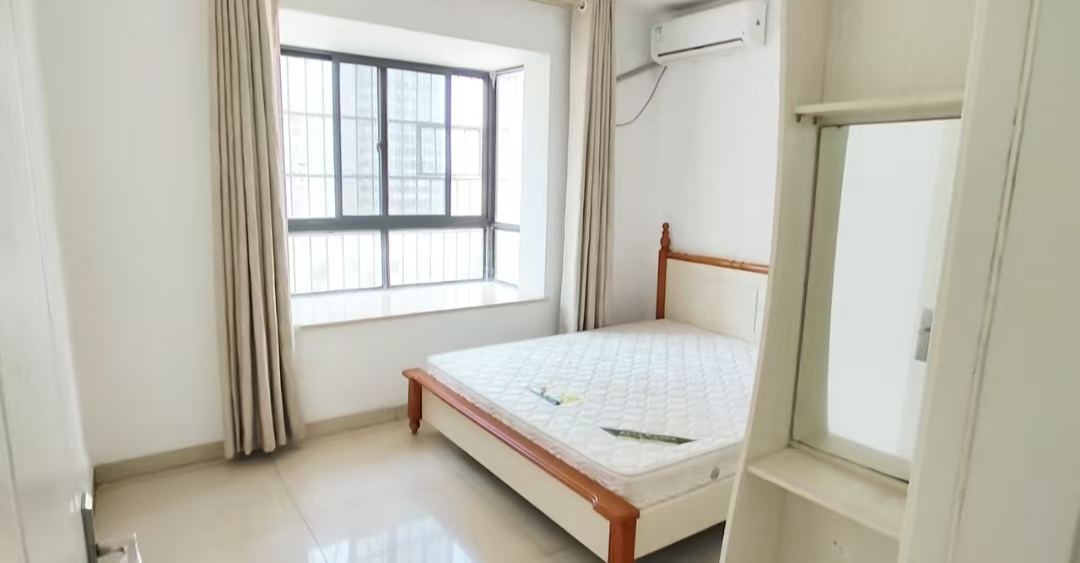 家顺花园  2室2厅1卫    102.0万 家顺花园  2室2厅1卫    102.0万室内图