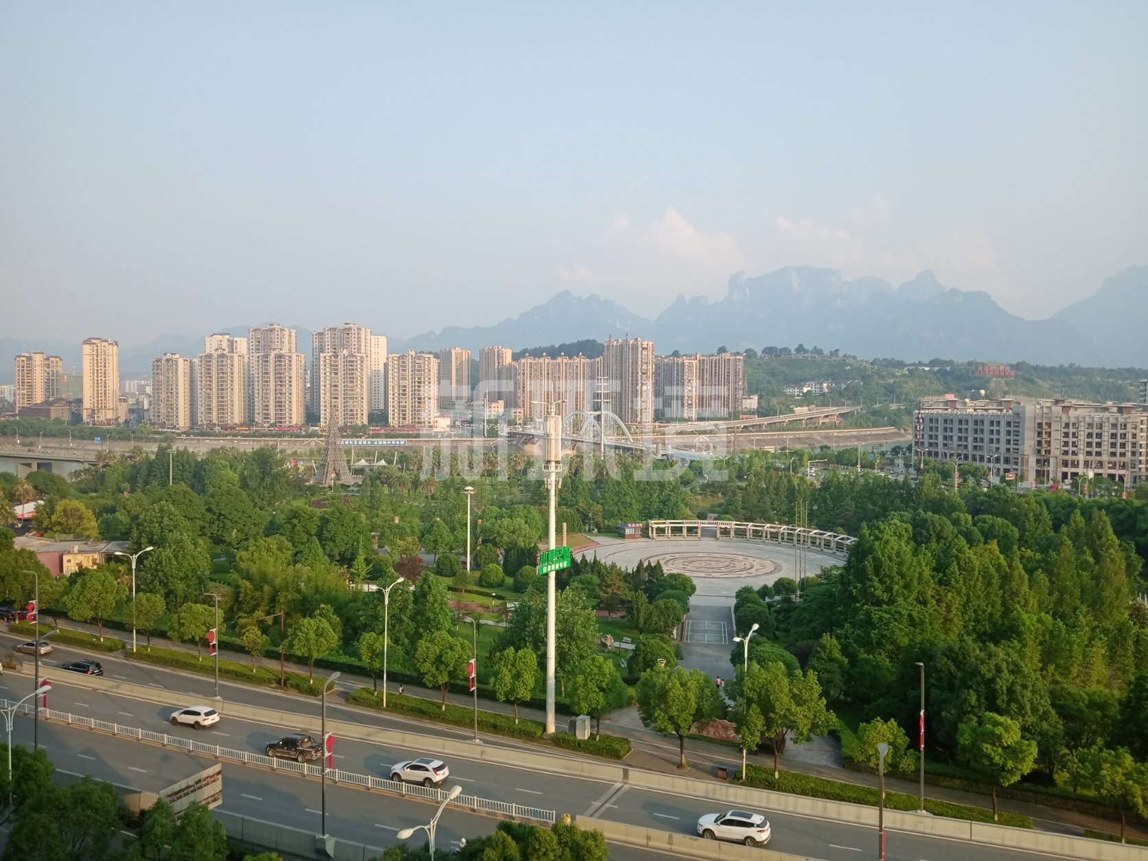 韦斯特城市花园 4室2厅2卫 2500.0元/月 韦斯特城市花园 4室2厅2卫 2500.0元/月室内图