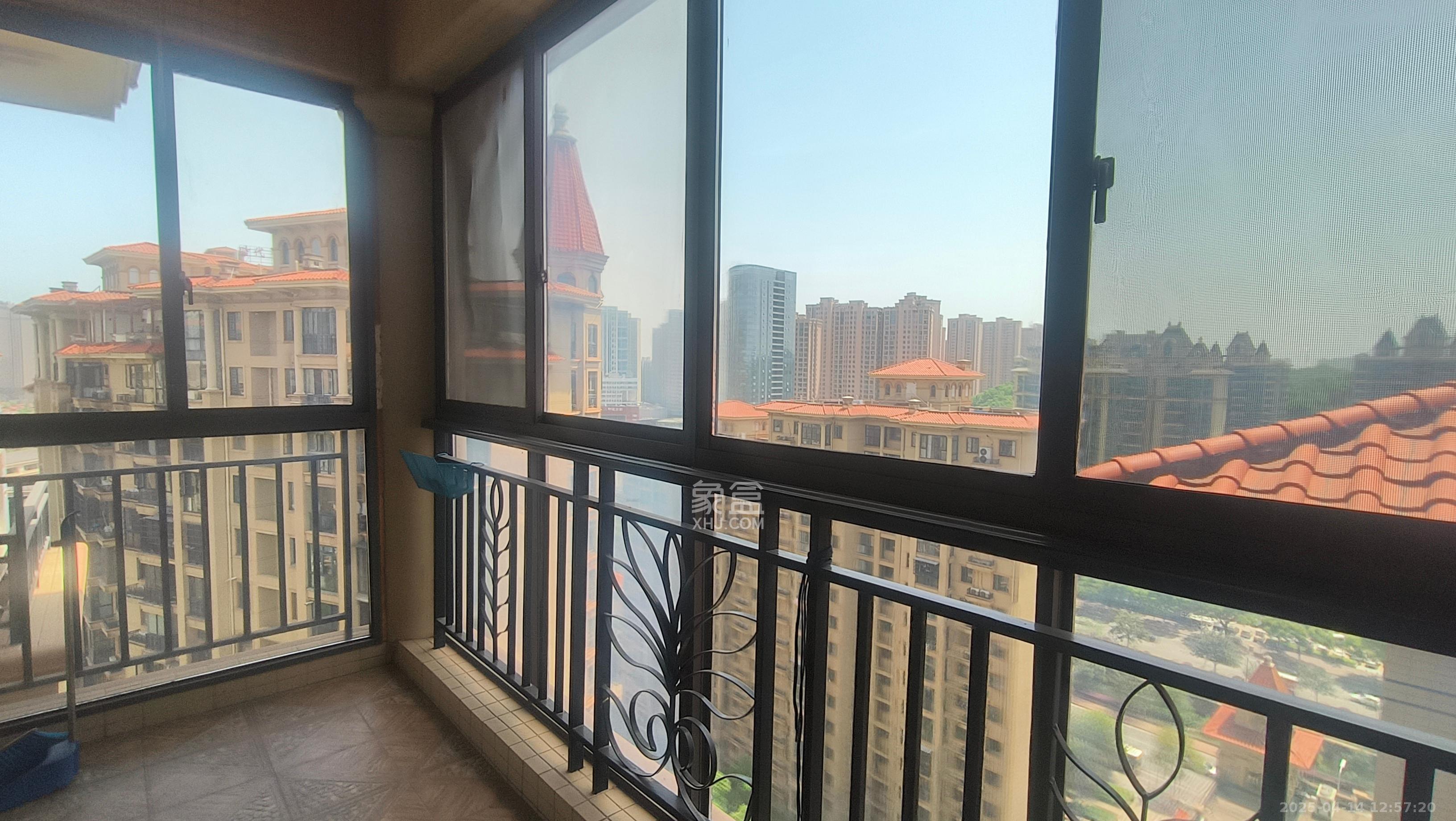 宏聚地中海 3室2厅2卫 2000.0元/月 宏聚地中海 3室2厅2卫 2000.0元/月室内图