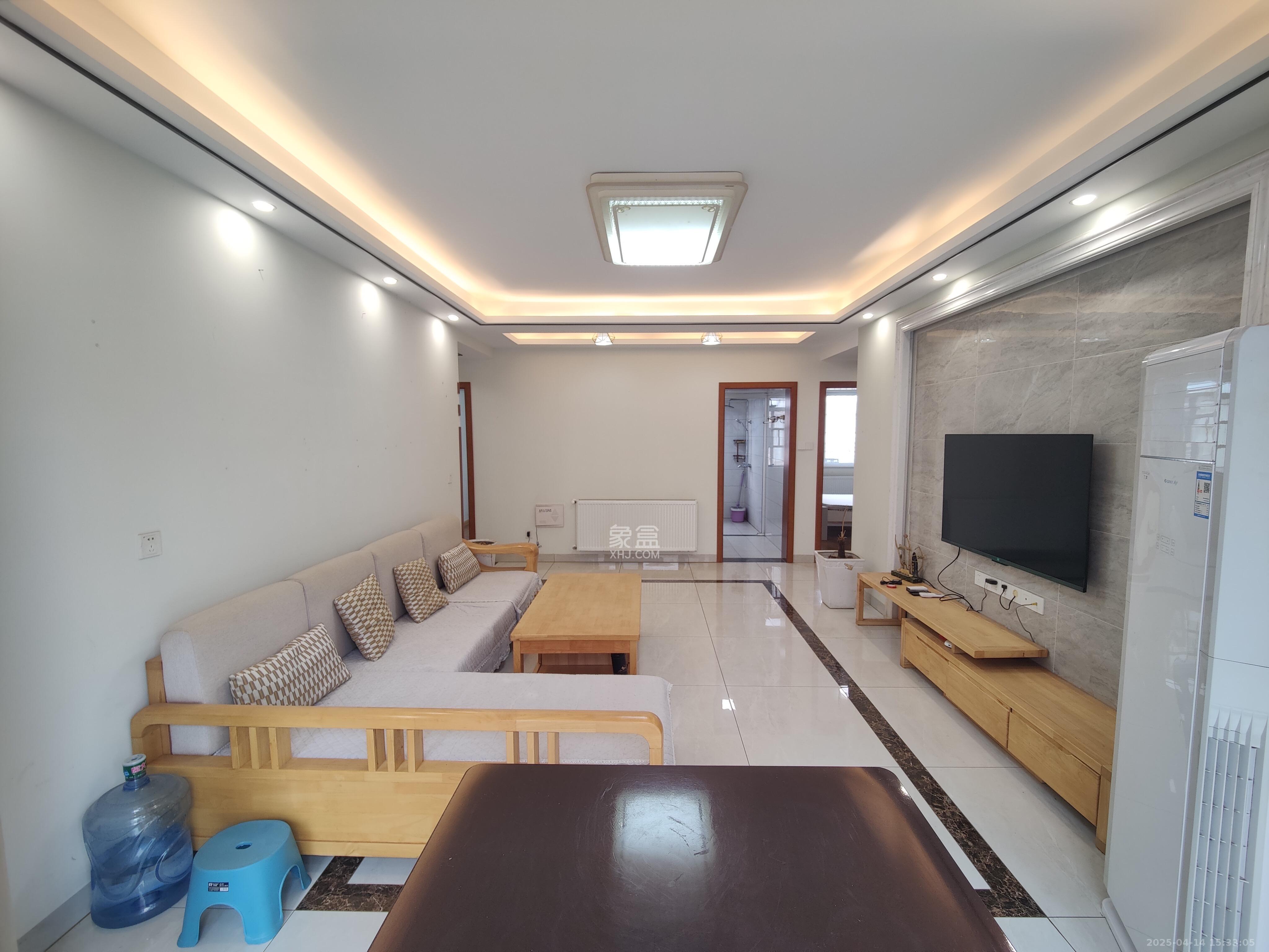 朝正美苑  3室2厅2卫   3000.00元/月室内图