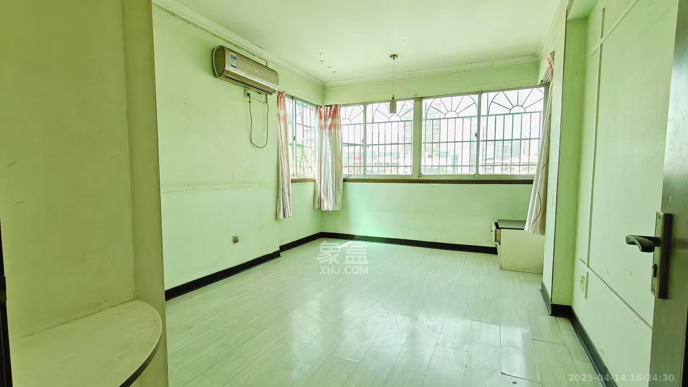 鑫溪大厦  2室2厅1卫    3600.0元/月 鑫溪大厦  2室2厅1卫    3600.0元/月室内图