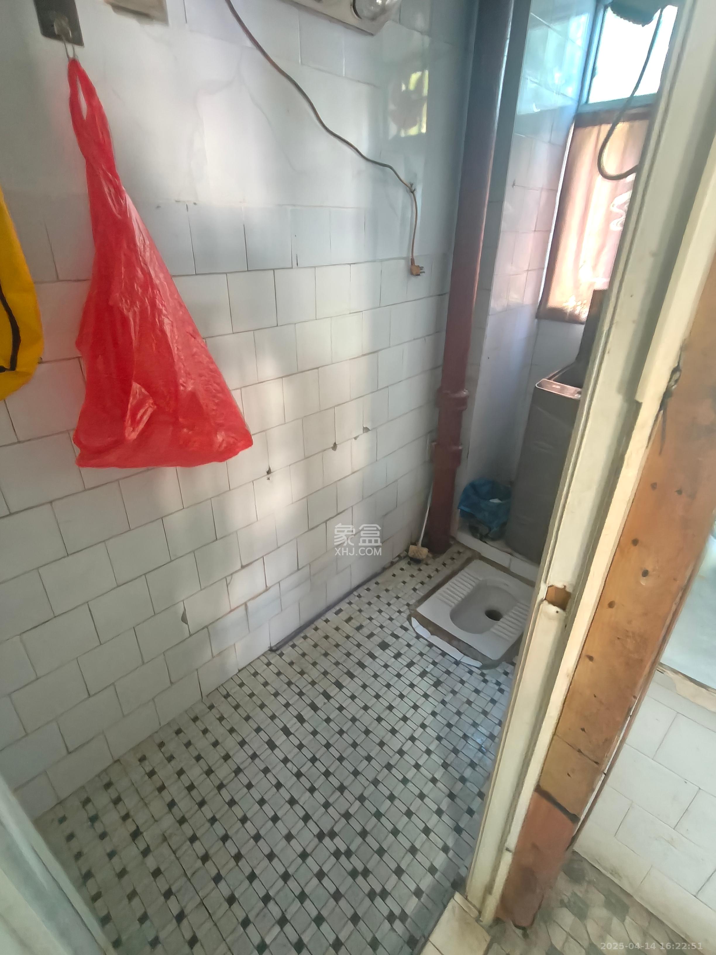 陈家湖小区 1室0厅0卫 1850.0元/月 陈家湖小区 1室0厅0卫 1850.0元/月室内图