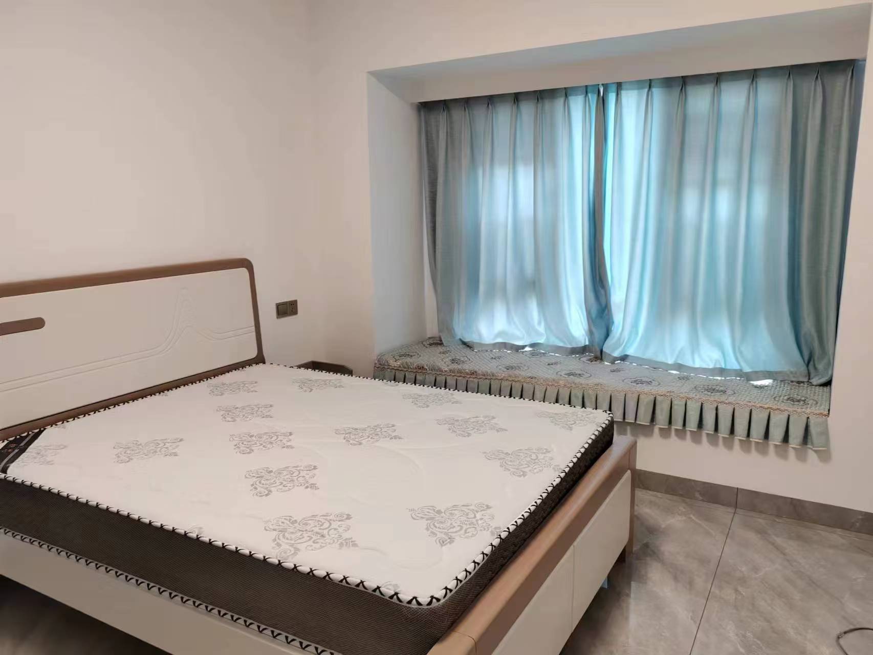 碧桂园衡州盛世 3室0厅0卫 2500.0元/月 碧桂园衡州盛世 3室0厅0卫 2500.0元/月室内图