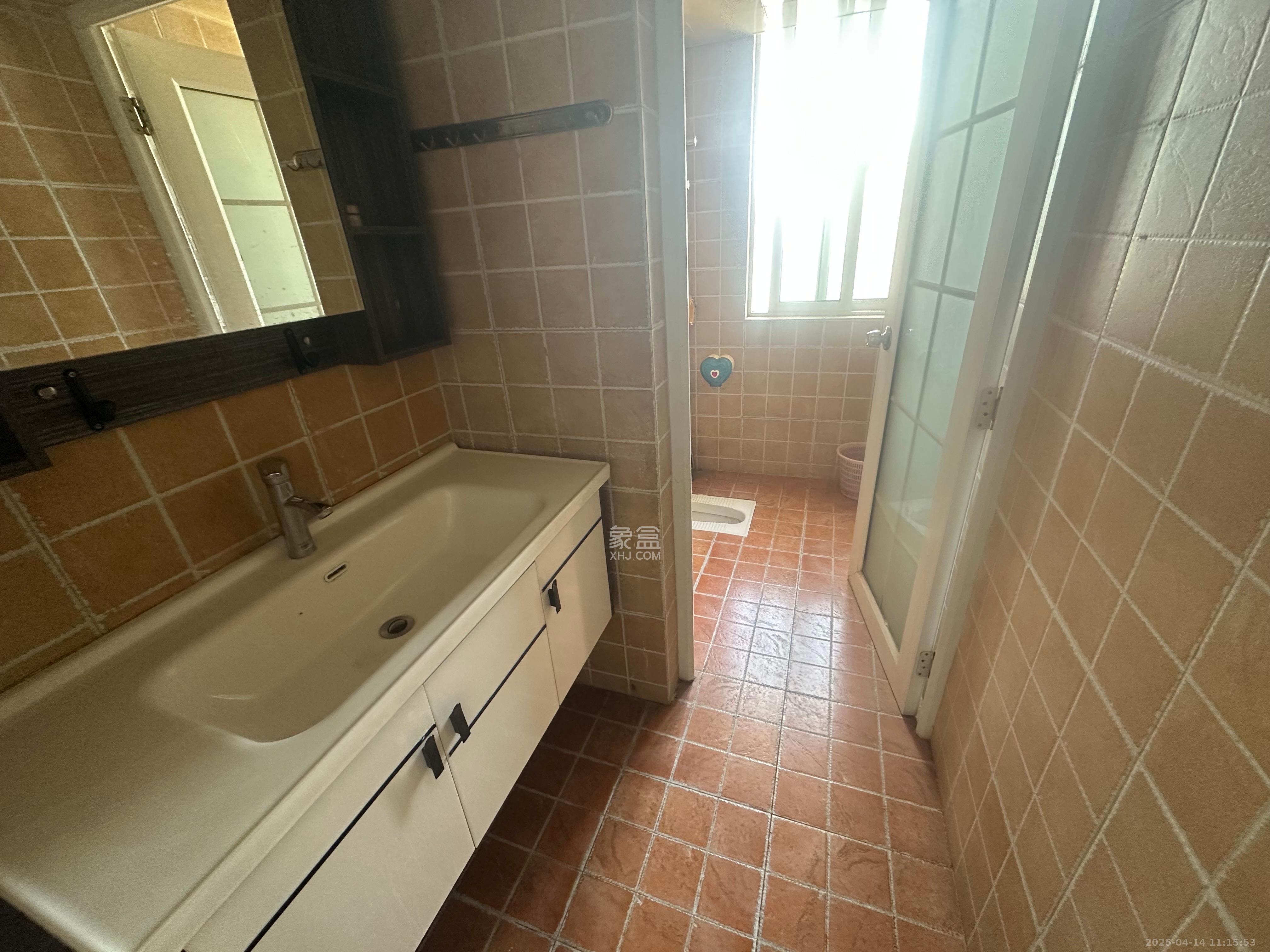 未来蜂巢  3室2厅1卫    1600.0元/月 未来蜂巢  3室2厅1卫    1600.0元/月室内图