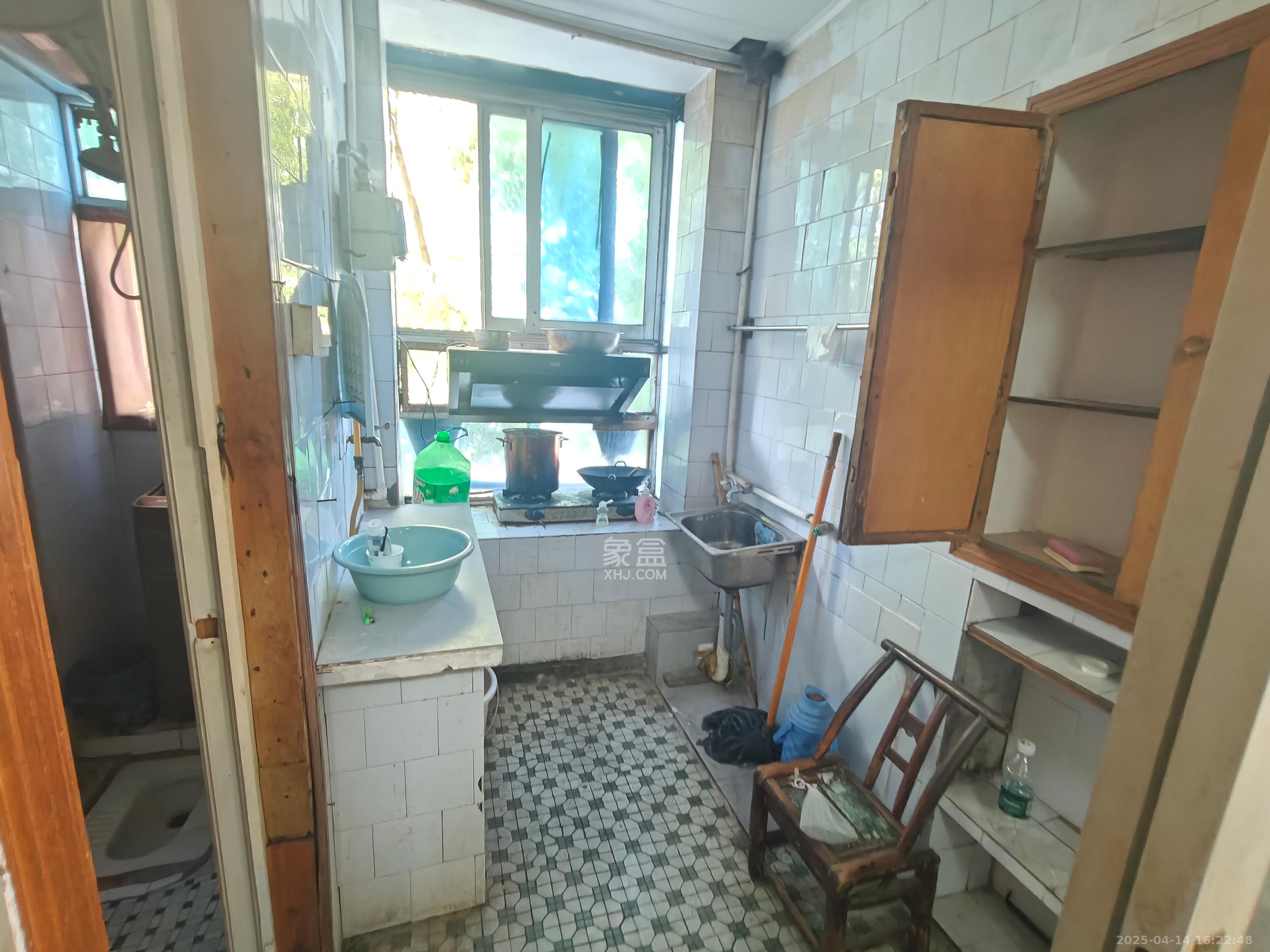 陈家湖小区 1室0厅0卫 1850.0元/月 陈家湖小区 1室0厅0卫 1850.0元/月室内图