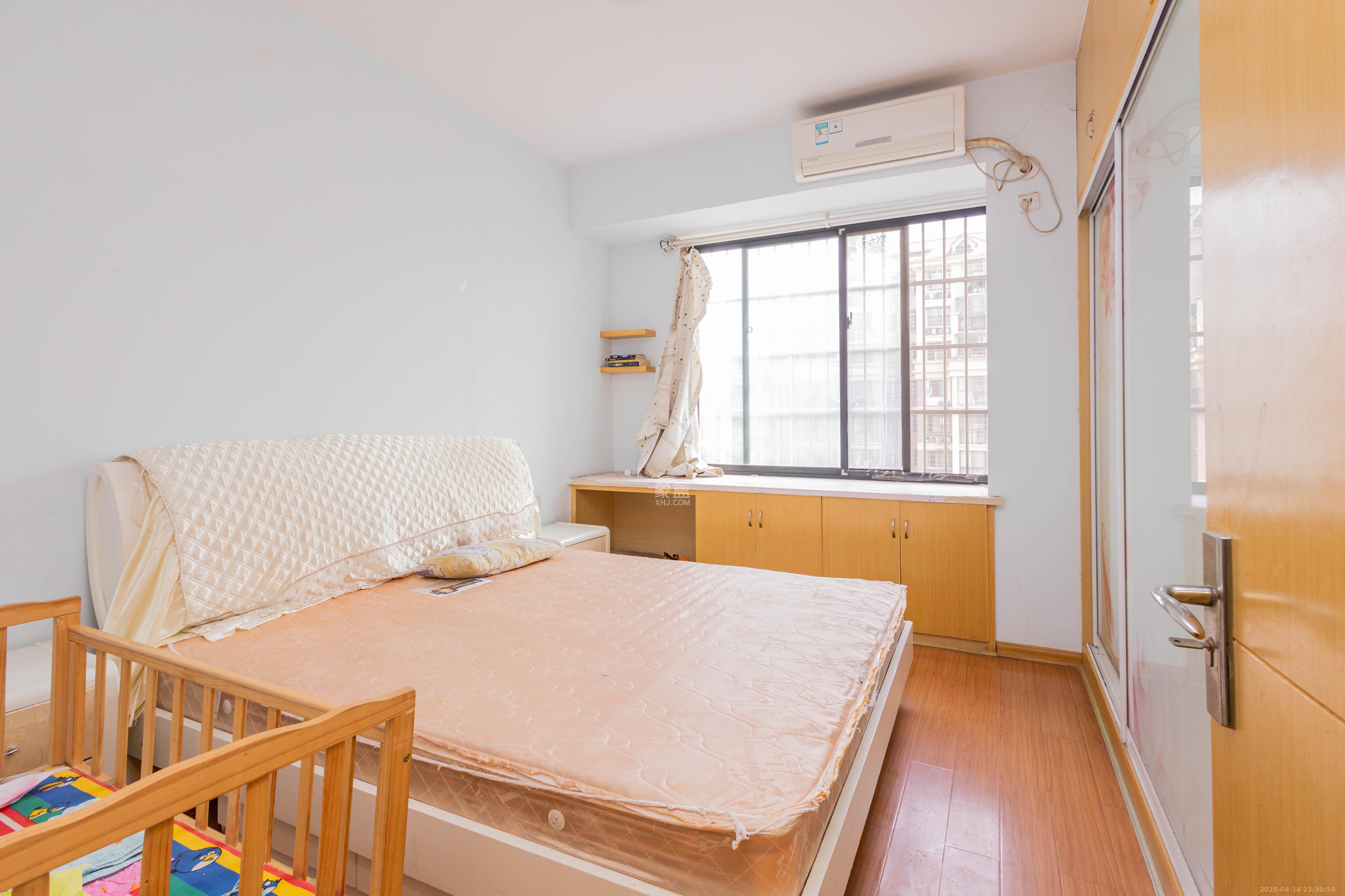 三景国际  2室2厅1卫    46.0万 三景国际  2室2厅1卫    46.0万卧室