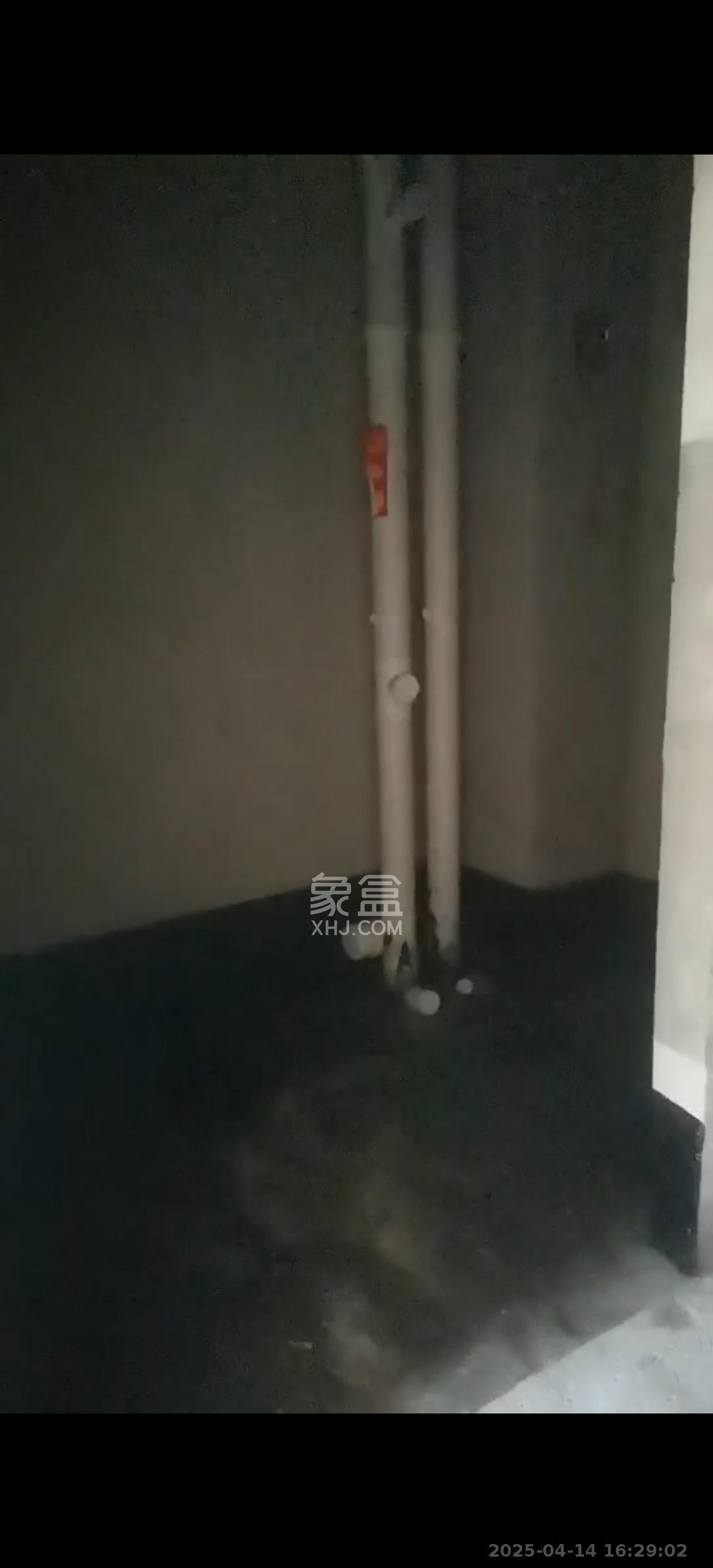 红旗社区  1室1厅1卫   800.00元/月室内图