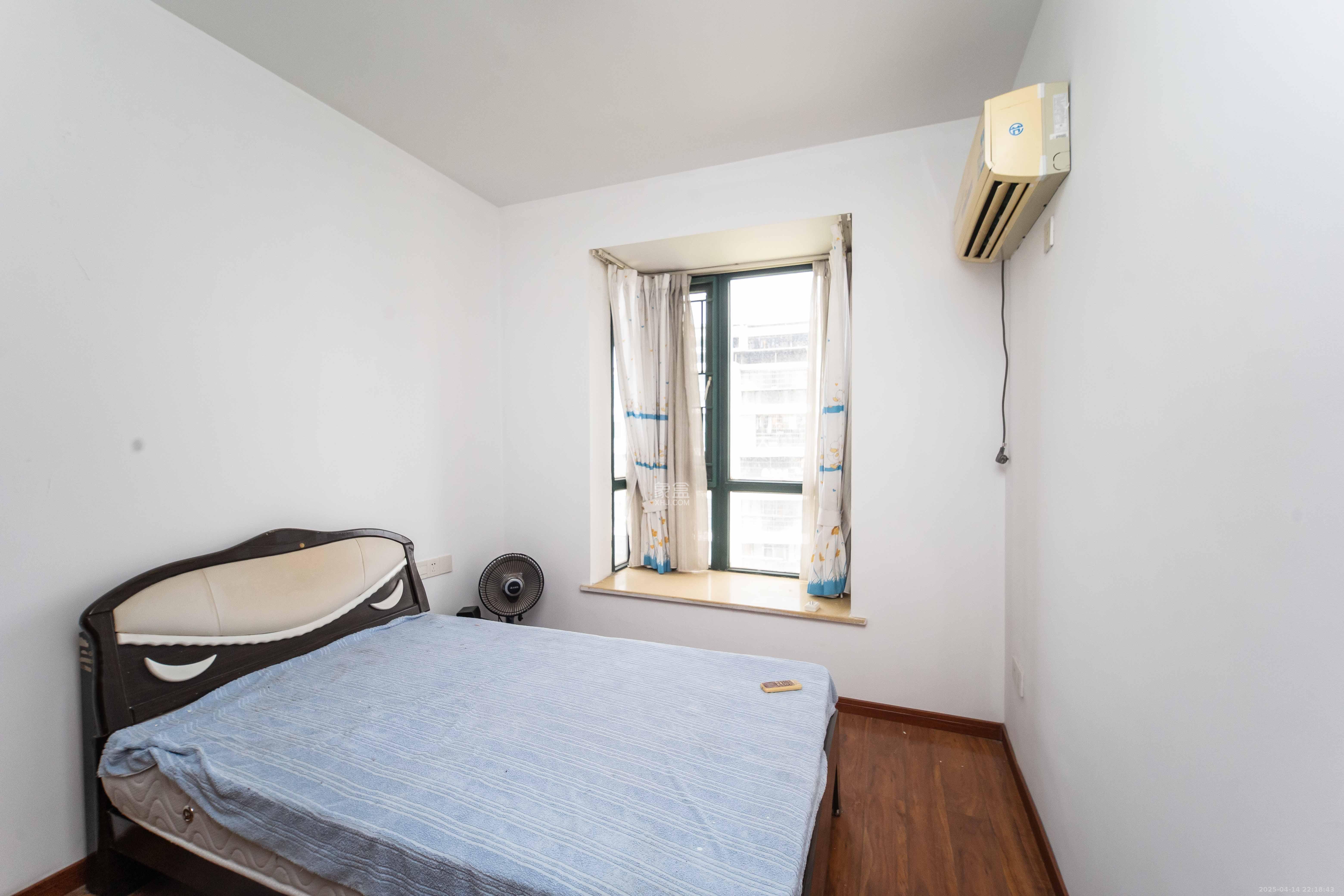 凯乐湘园 3室2厅2卫 90.0万 凯乐湘园 3室2厅2卫 90.0万卧室