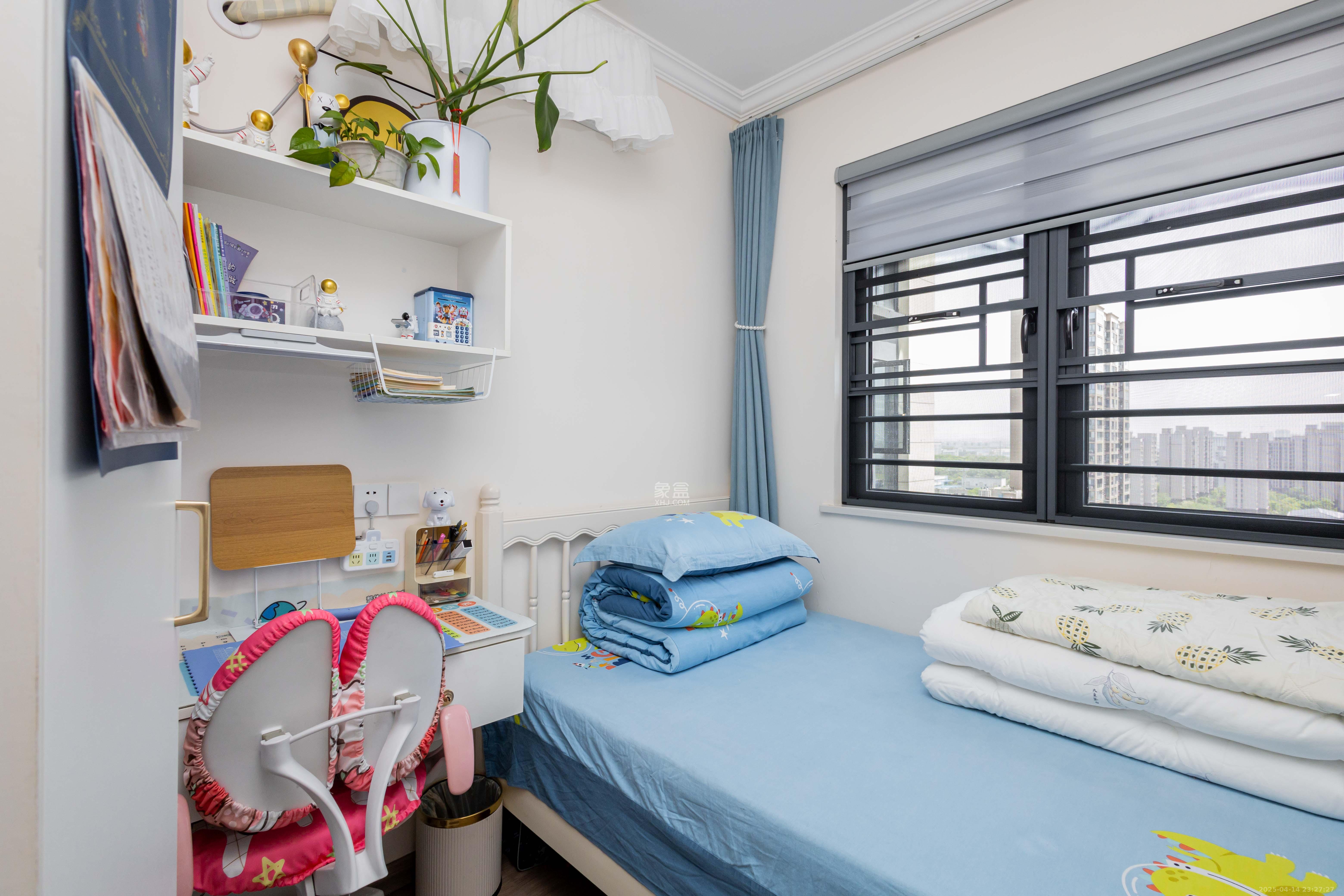 金科景朝集美星宸  3室2厅1卫    105.0万 金科景朝集美星宸  3室2厅1卫    105.0万卧室