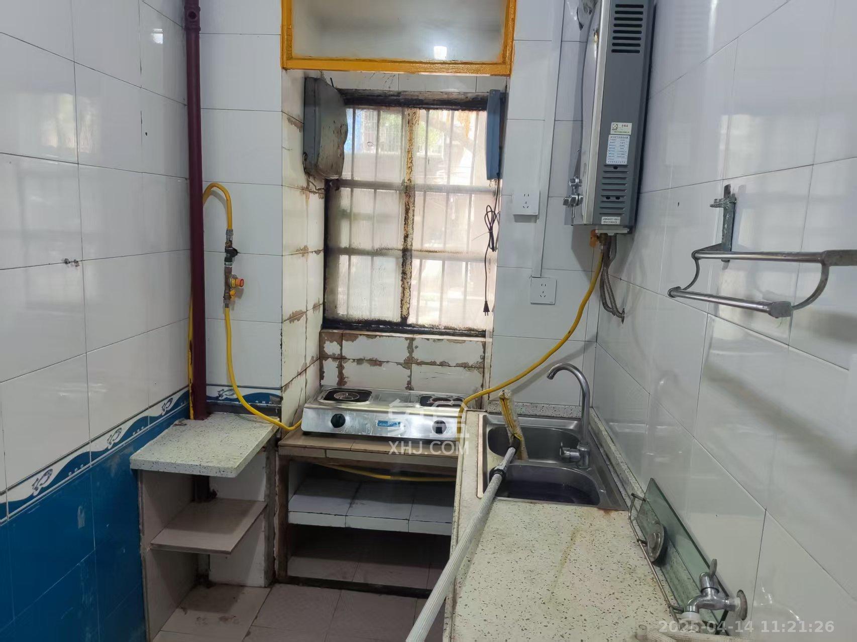 湘钢园南村  2室1厅1卫    700.0元/月 湘钢园南村  2室1厅1卫    700.0元/月室内图