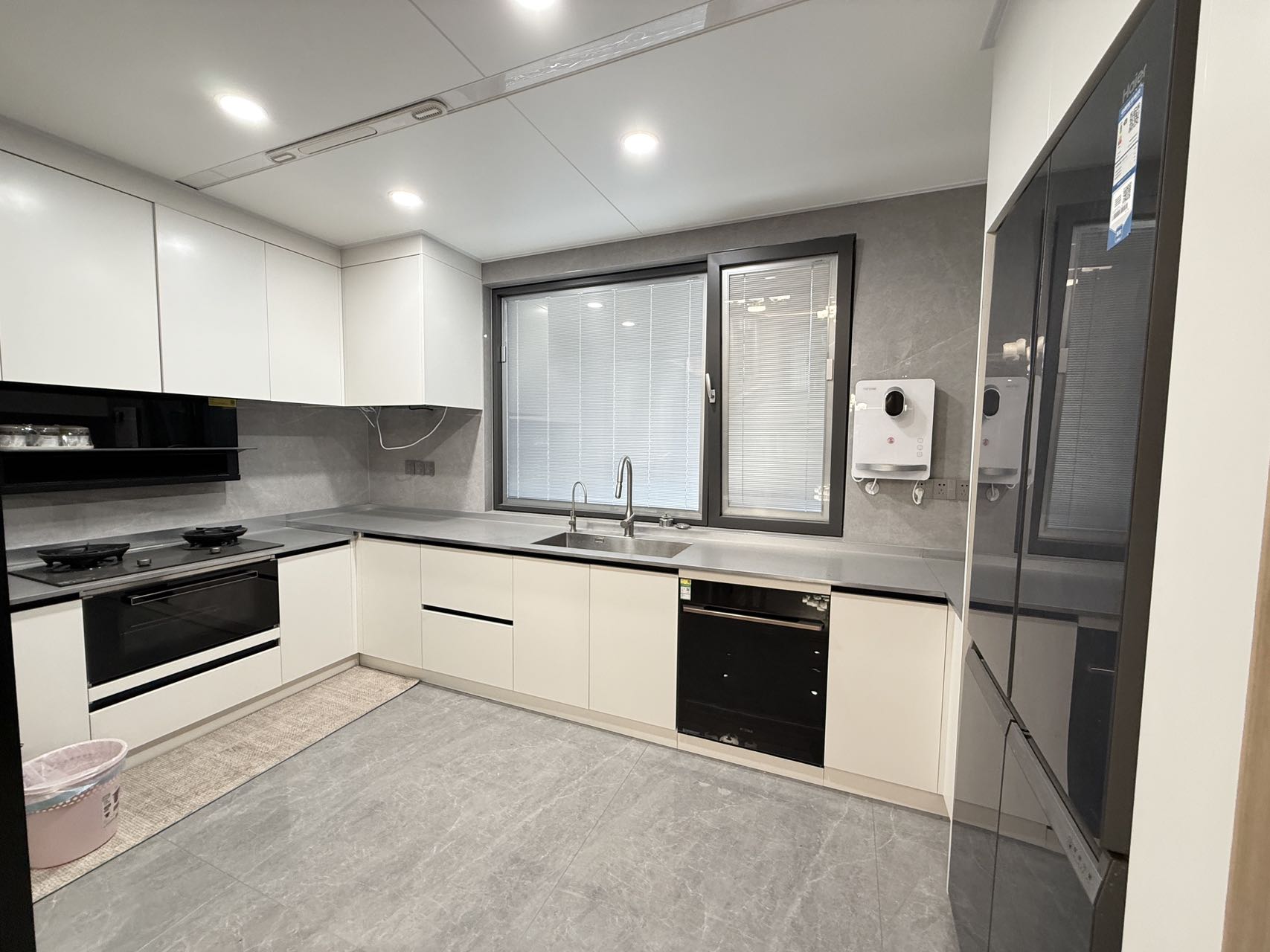 碧桂园锦岸 5室2厅1卫 198.0万 碧桂园锦岸 5室2厅1卫 198.0万室内图