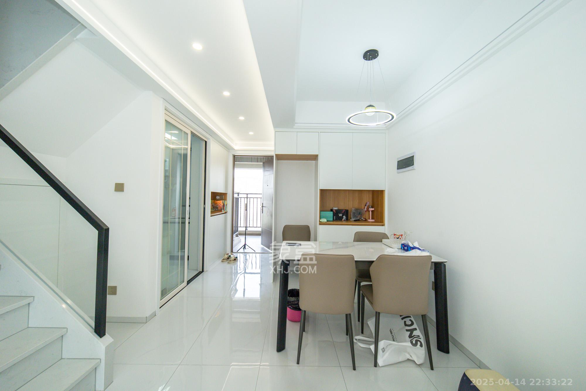 金辉优步星樾 3室2厅2卫 95.0万 金辉优步星樾 3室2厅2卫 95.0万其他