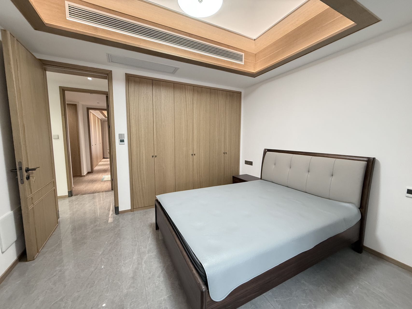 碧桂园锦岸 5室2厅1卫 198.0万 碧桂园锦岸 5室2厅1卫 198.0万室内图