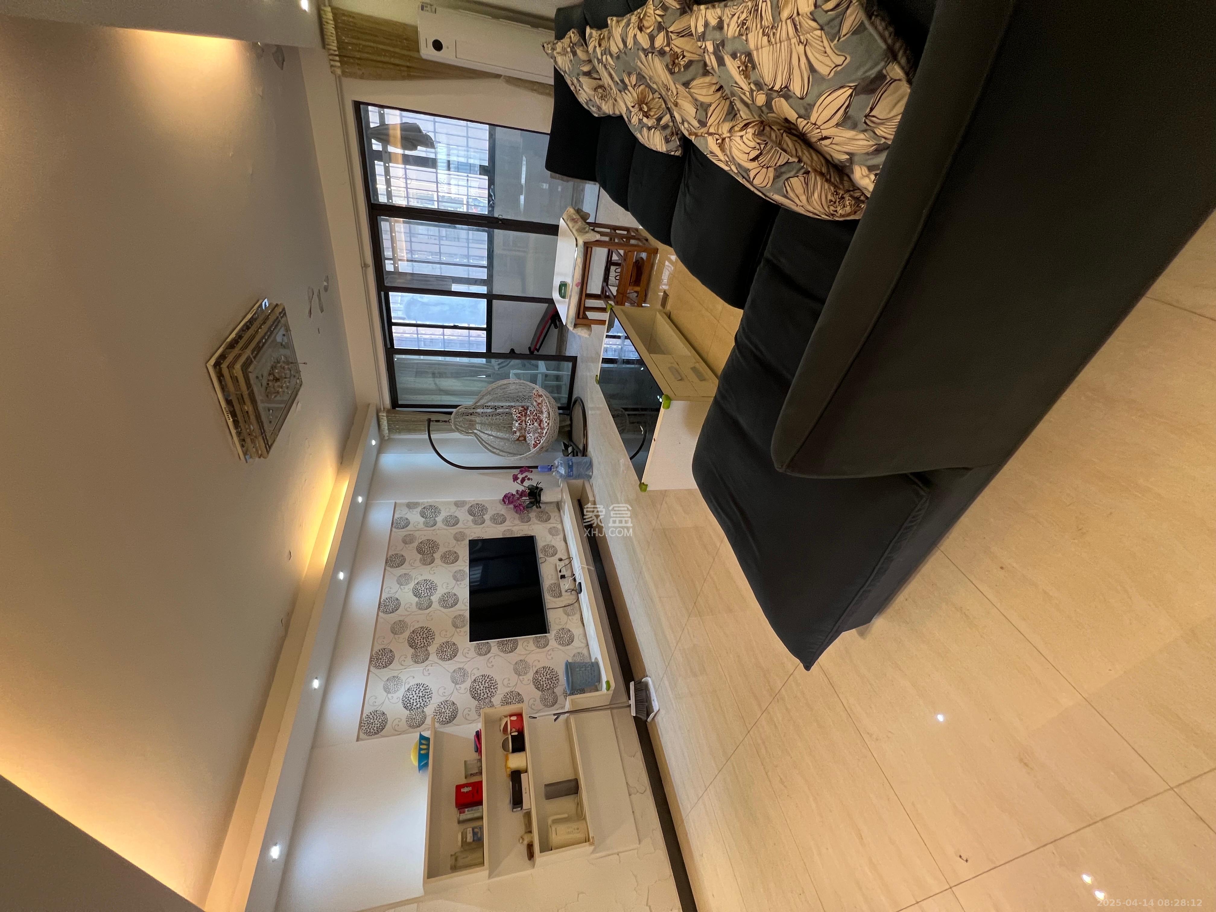 幸福里润城（幸福里二期）  4室2厅2卫   2200.00元/月室内图