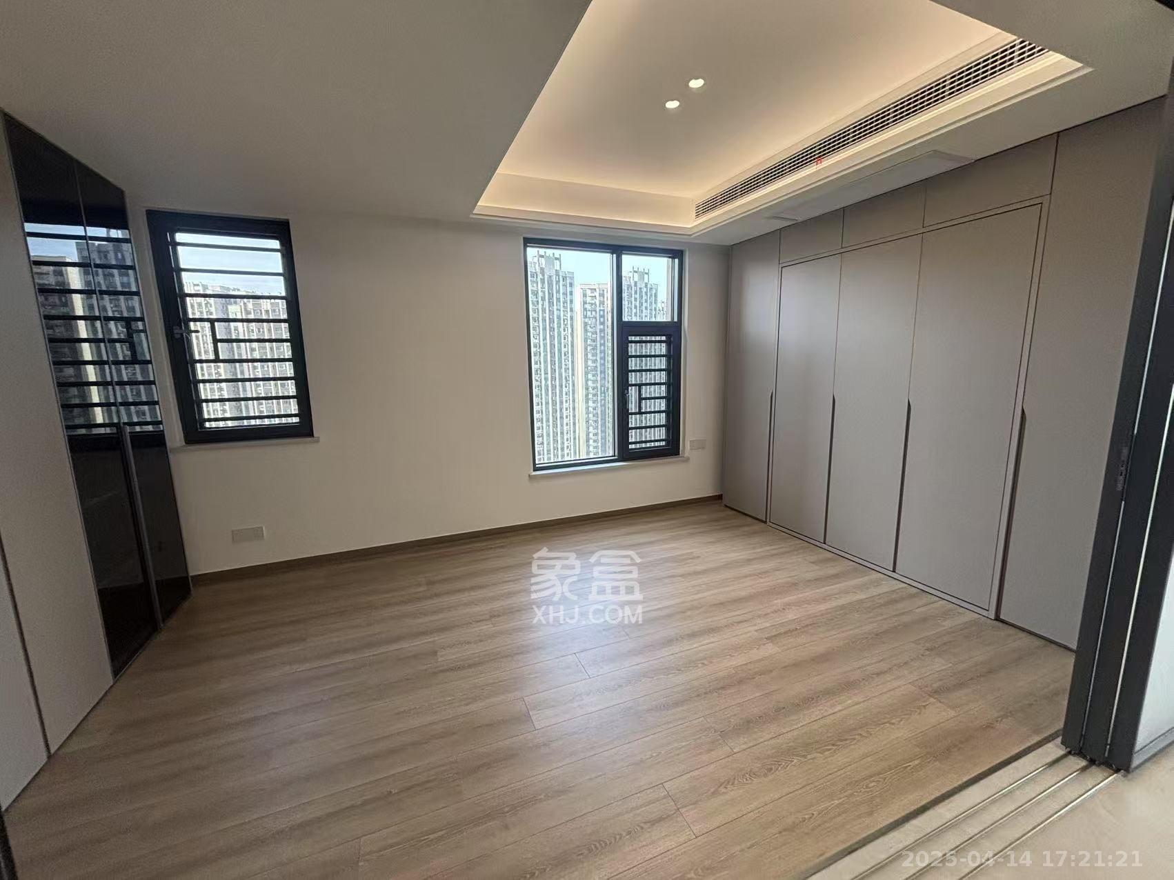 建发央著 4室2厅2卫 6800.0元/月 建发央著 4室2厅2卫 6800.0元/月室内图