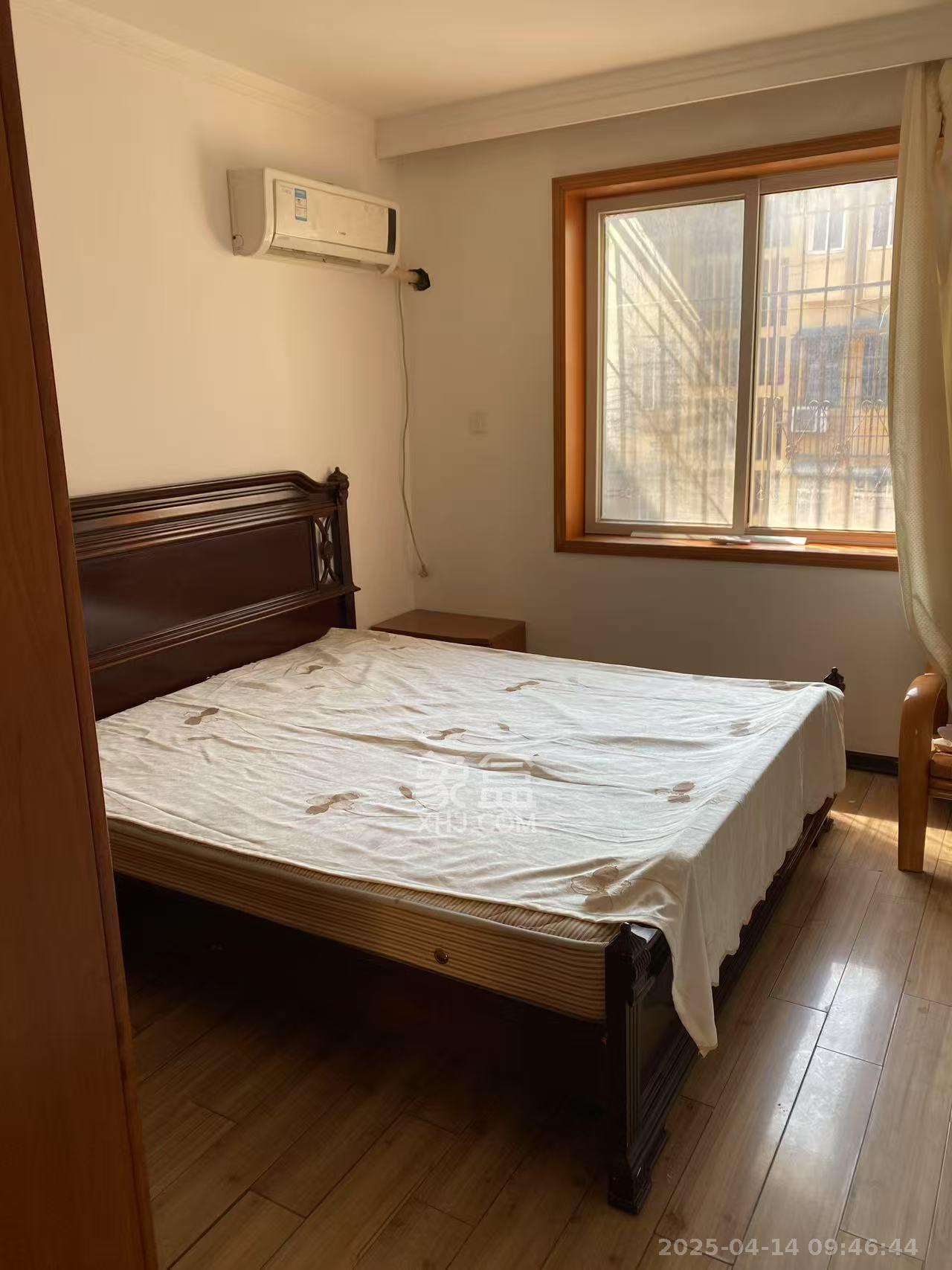 群芳园  3室1厅1卫   2100.00元/月室内图