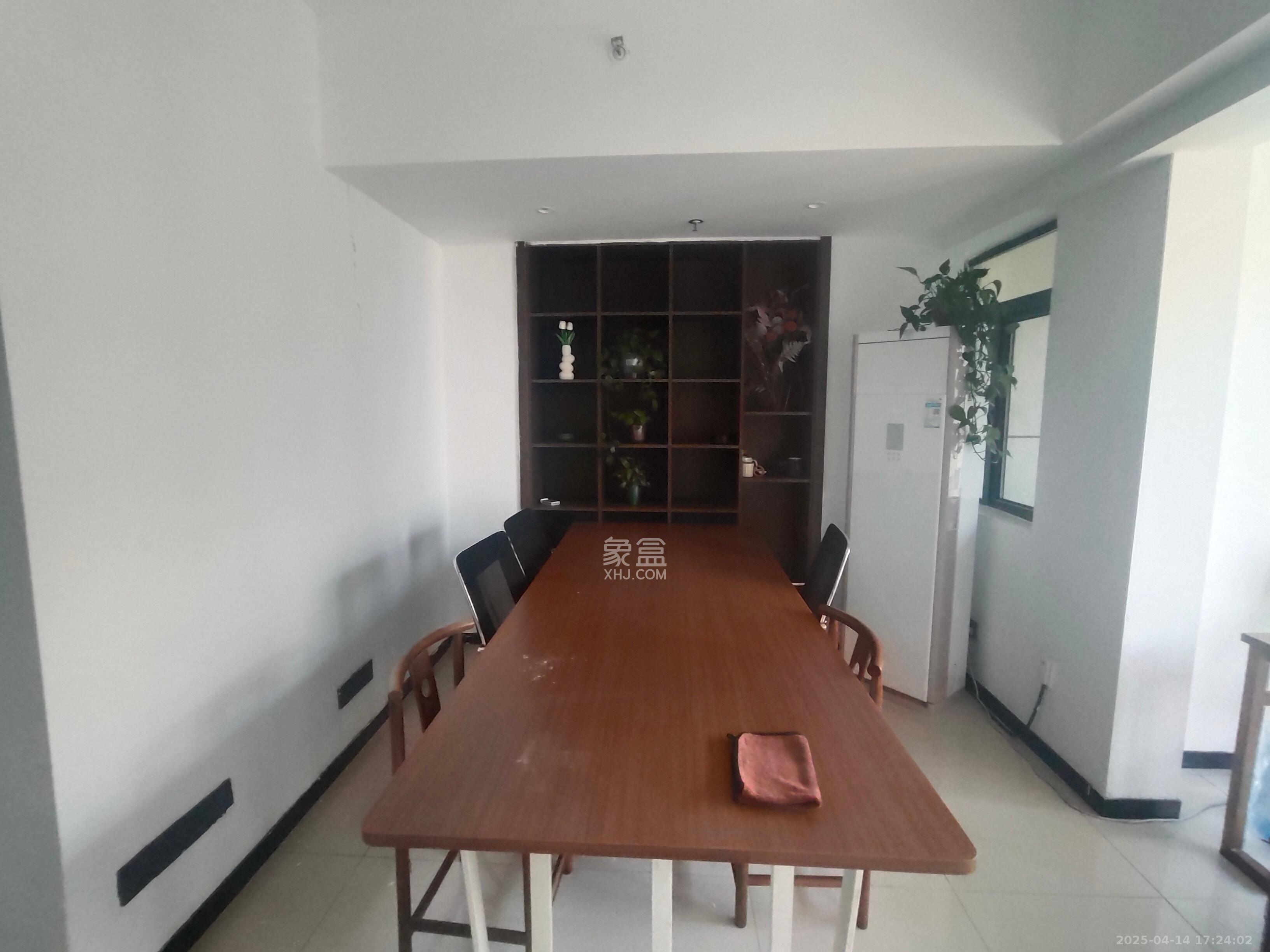 果遇微住宅(筑安雅居) 1室1厅1卫 1600.0元/月 果遇微住宅(筑安雅居) 1室1厅1卫 1600.0元/月室内图