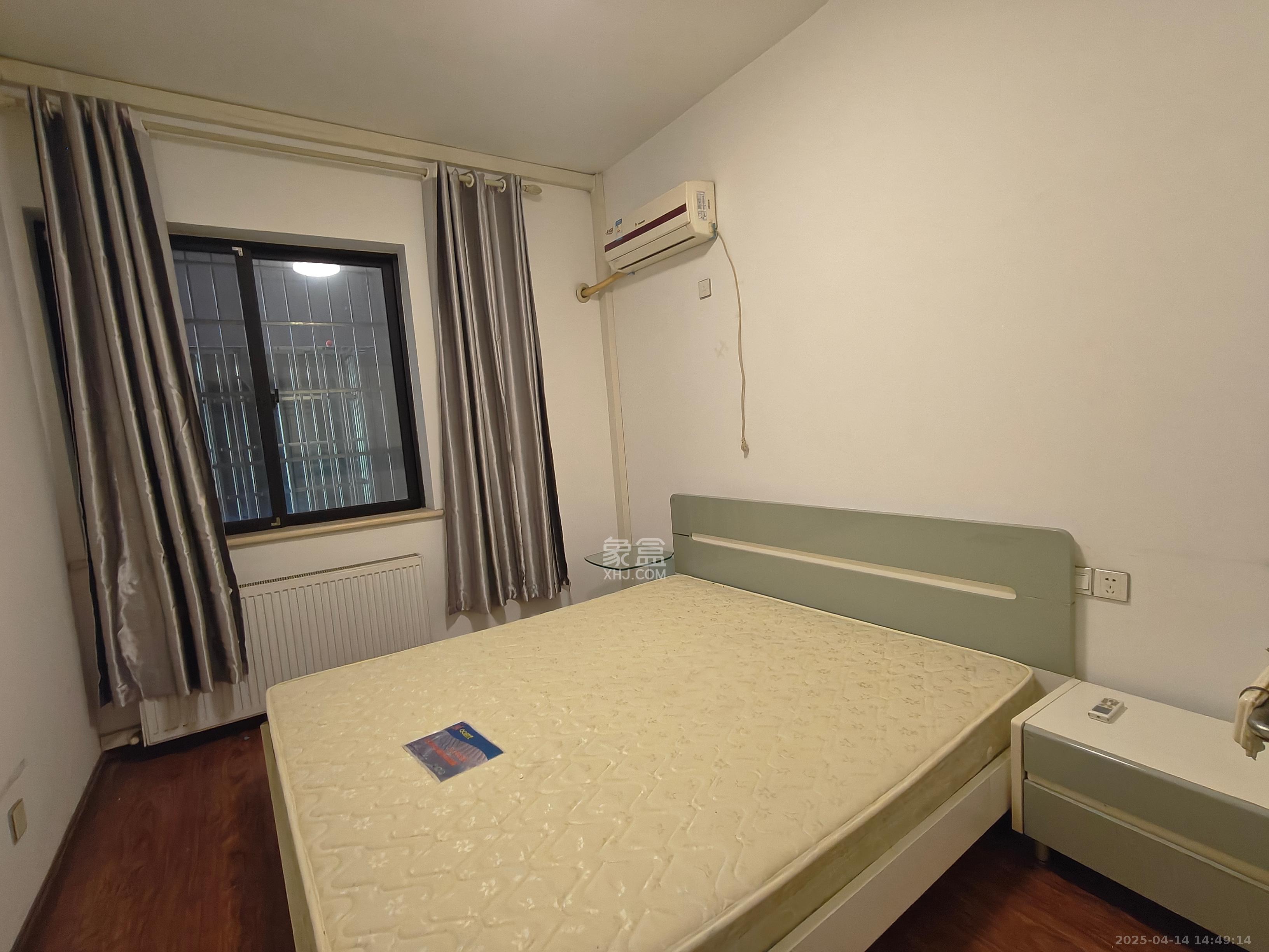 湘诚嘉园 3室2厅2卫 3500.0元/月 湘诚嘉园 3室2厅2卫 3500.0元/月室内图