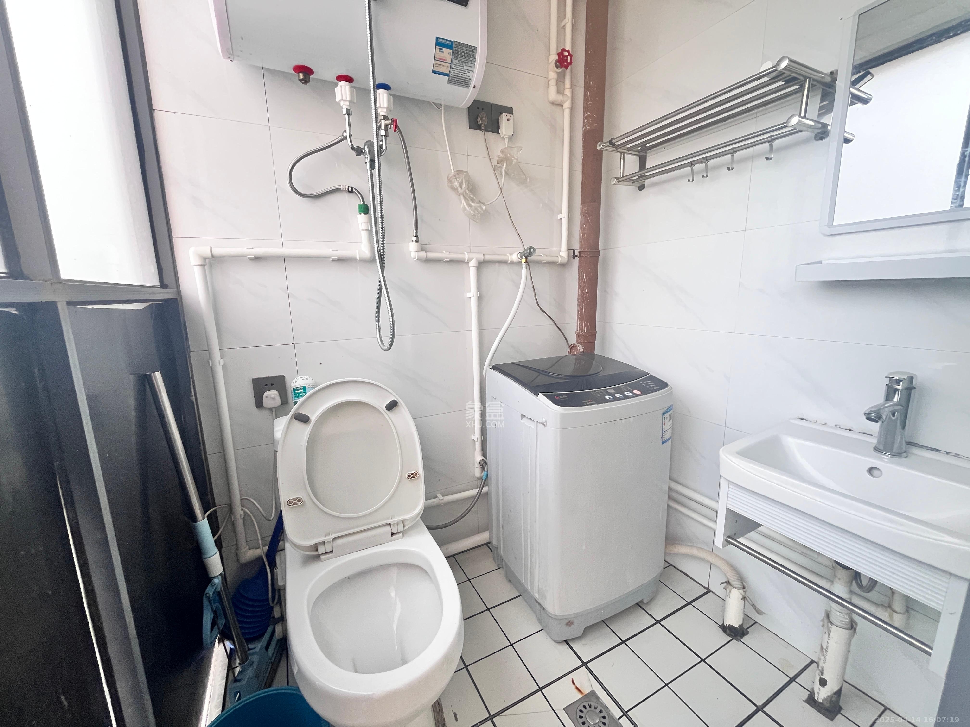 海伦春天  1室1厅1卫   850.00元/月室内图