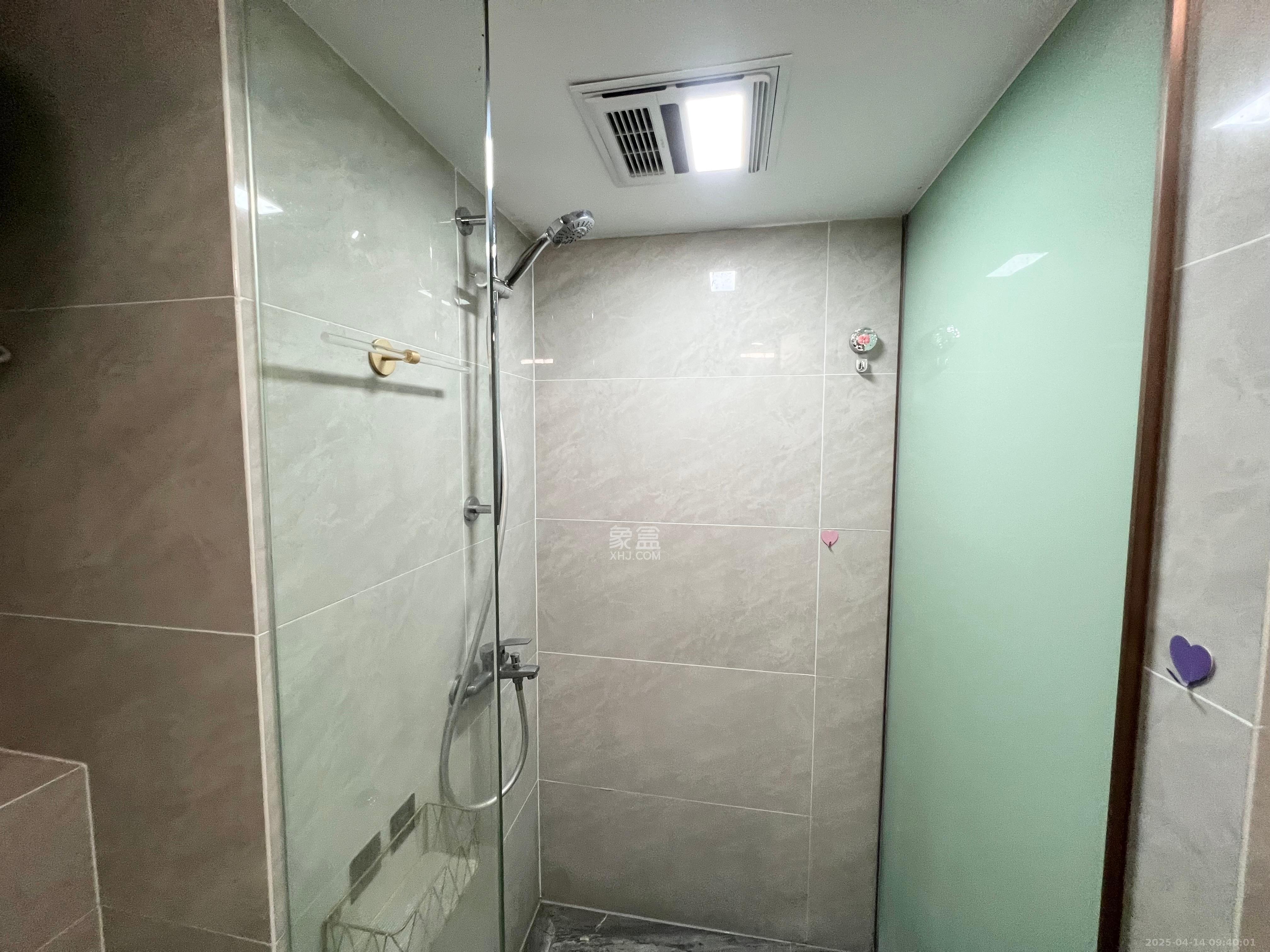 旺德府万象时代 2室2厅1卫 2700.0元/月 旺德府万象时代 2室2厅1卫 2700.0元/月室内图