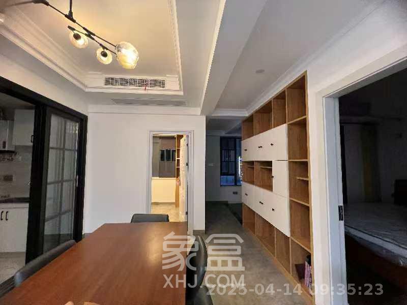 半山公馆（半山国际中心）  2室1厅1卫   2600.00元/月室内图