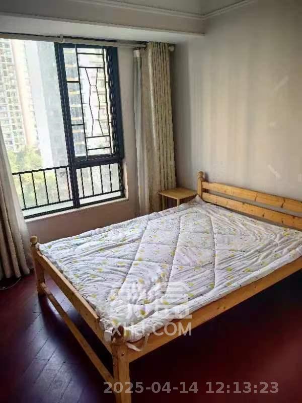 万科金域蓝湾  3室2厅1卫    2400.0元/月室内图