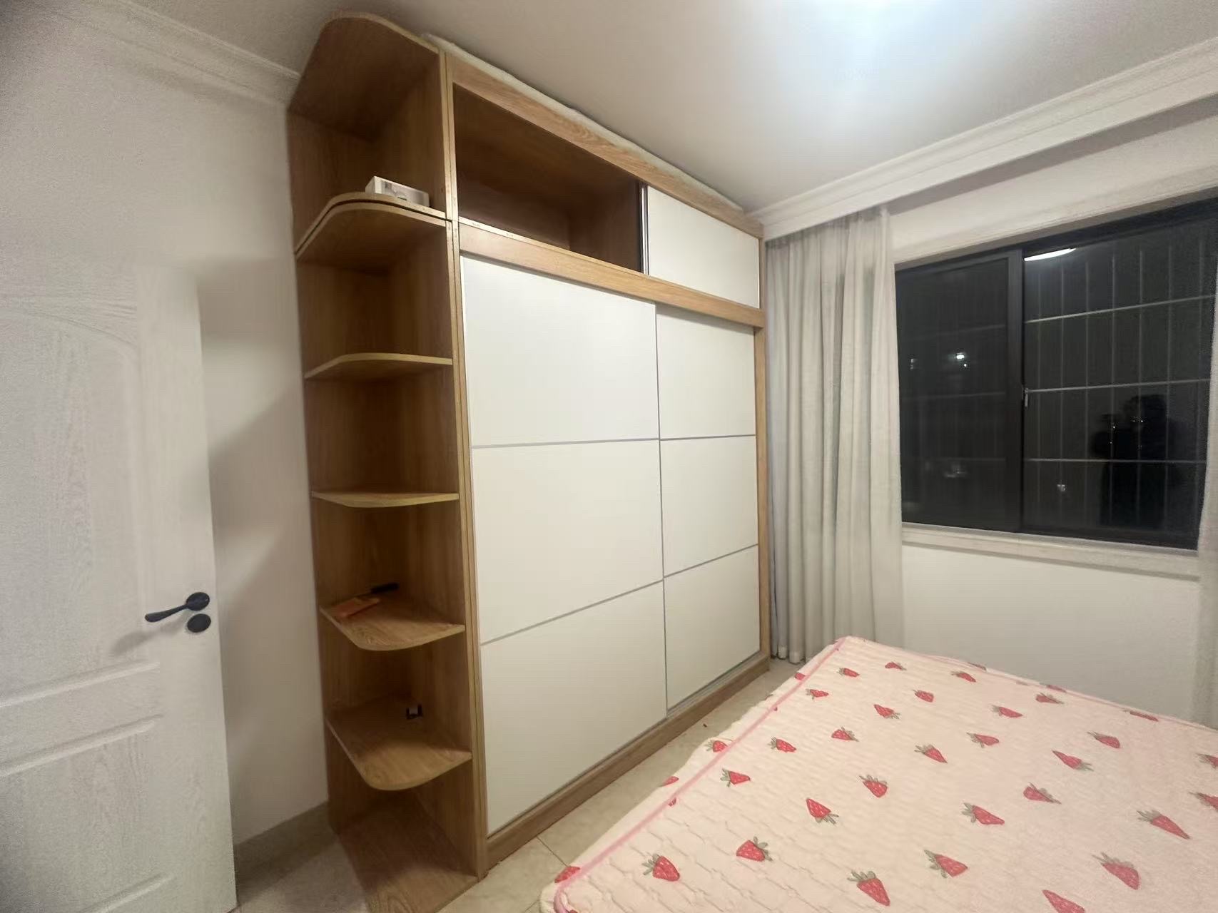 东城国际  2室1厅1卫    1700.0元/月 东城国际  2室1厅1卫    1700.0元/月室内图