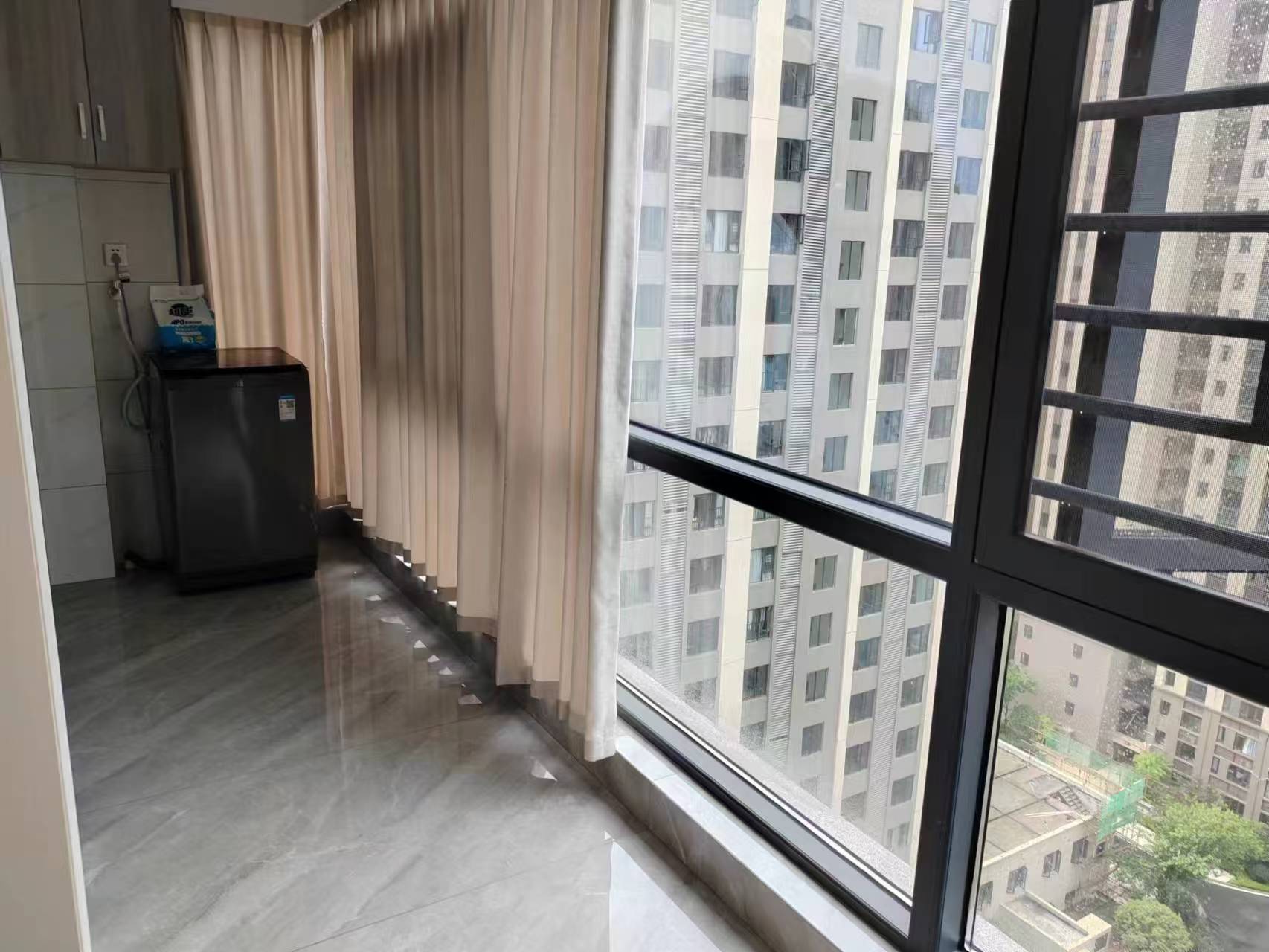 碧桂园衡州盛世 3室0厅0卫 2500.0元/月 碧桂园衡州盛世 3室0厅0卫 2500.0元/月室内图