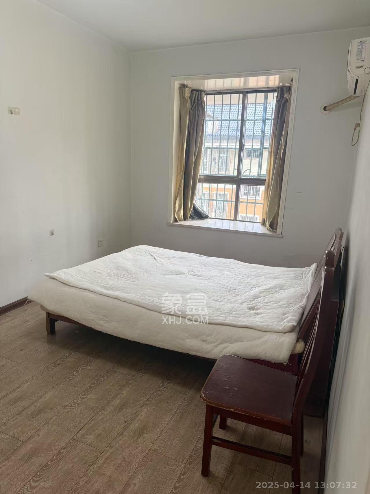 金霞十号重建地  1室2厅2卫    2200.0元/月 金霞十号重建地  1室2厅2卫    2200.0元/月室内图