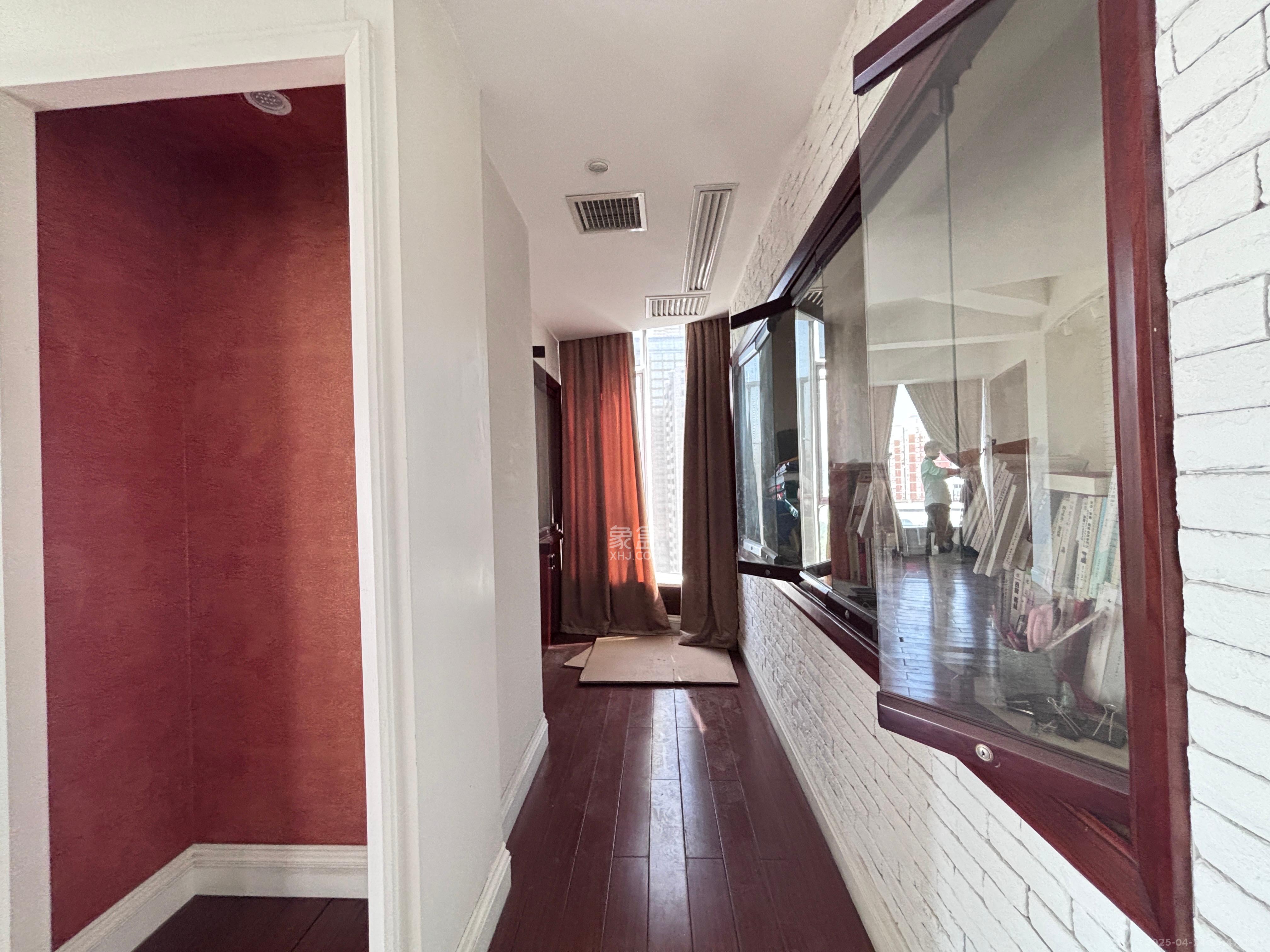 城市之心 1室1厅1卫 7000.0元/月 城市之心 1室1厅1卫 7000.0元/月室内图