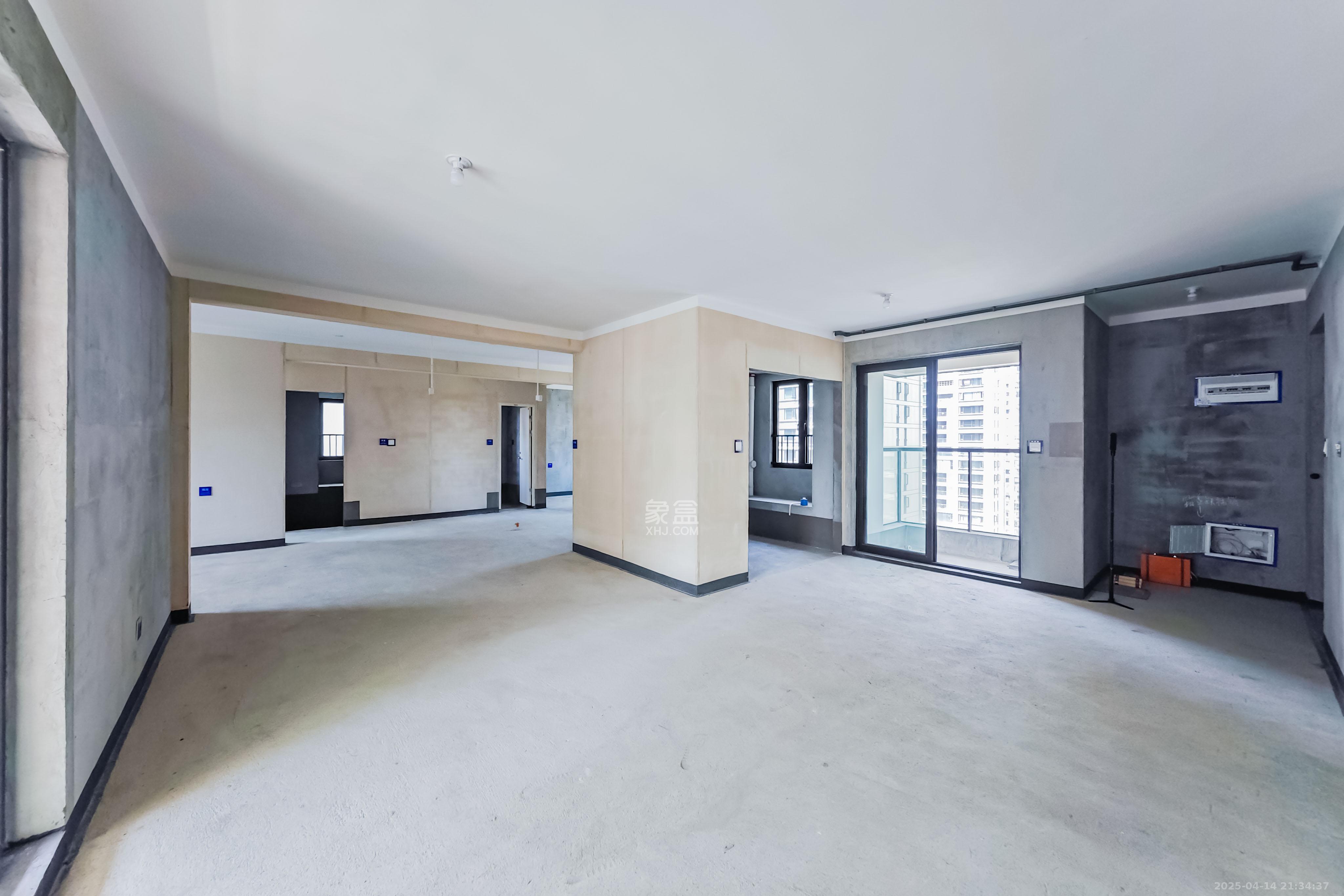 建发玖洲观澜  1室0厅0卫   218.00万