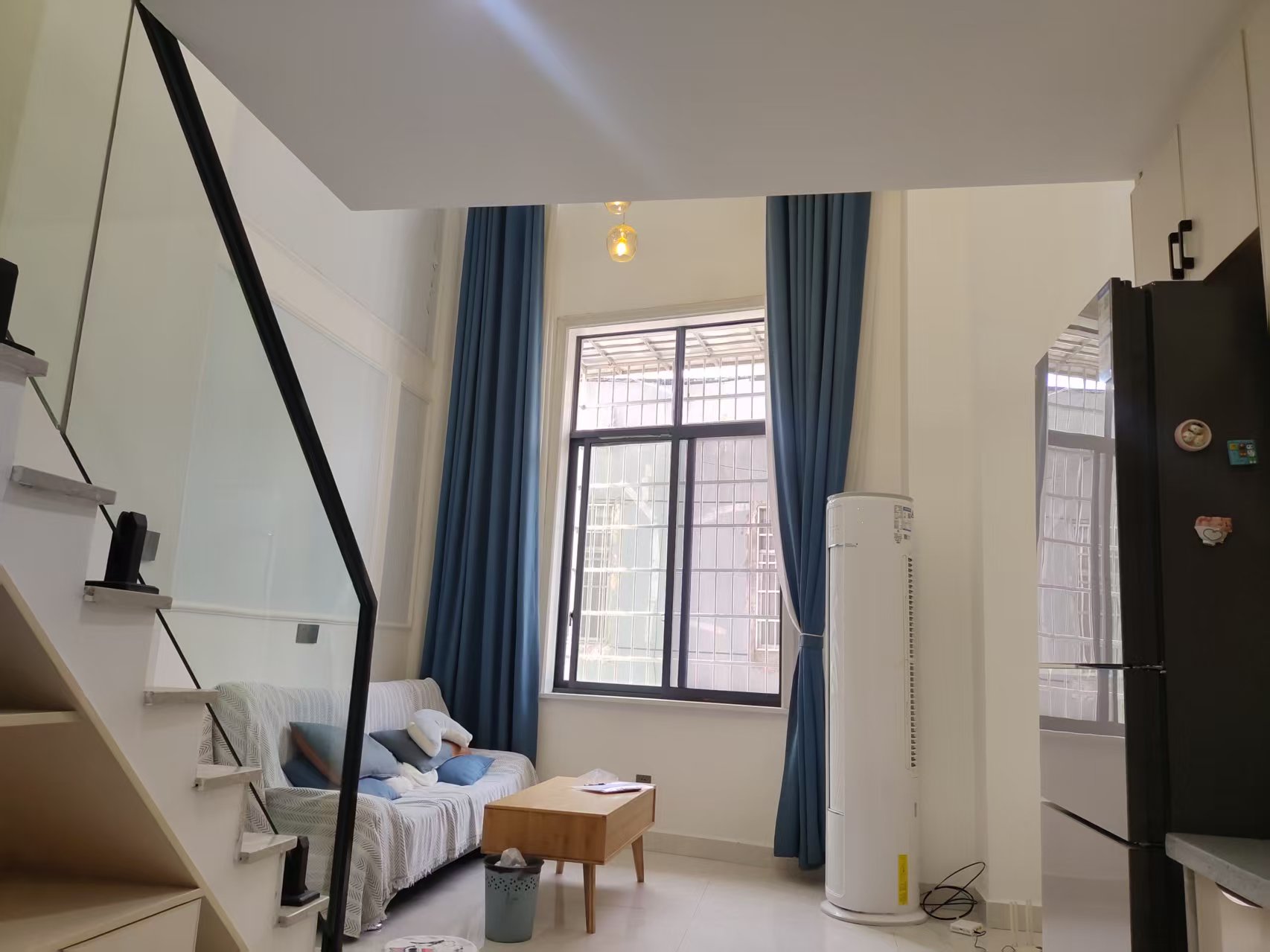 时代华府  1室1厅1卫    1300.0元/月 时代华府  1室1厅1卫    1300.0元/月室内图