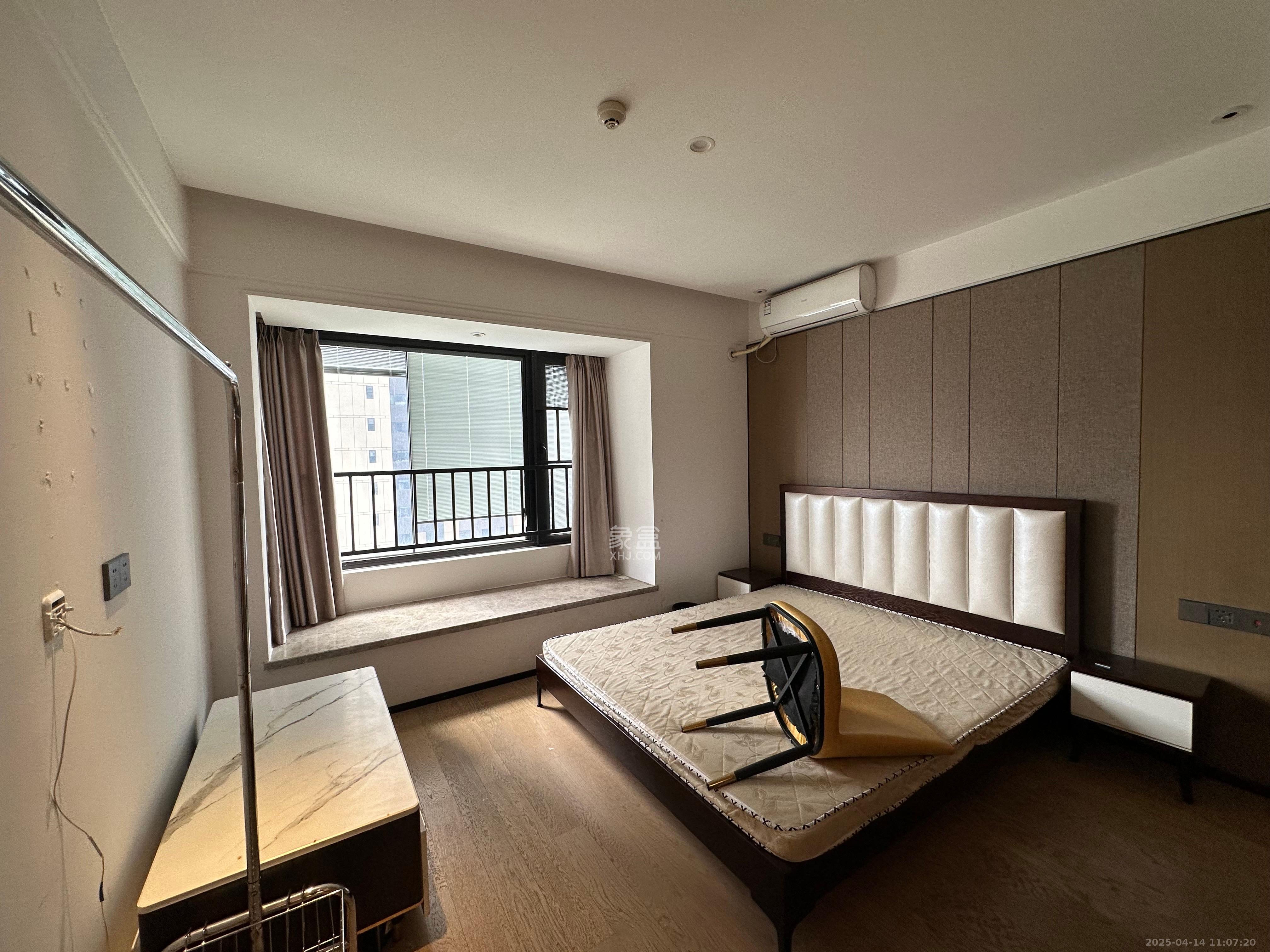 万科里金域国际 4室2厅2卫 4700.0元/月 万科里金域国际 4室2厅2卫 4700.0元/月室内图