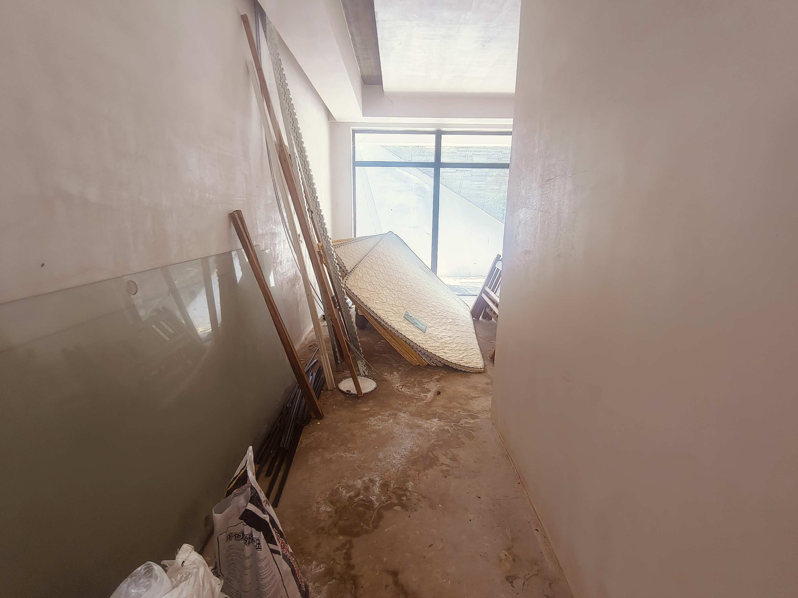 鸿洲江山 14室2厅2卫 20000.0元/月 鸿洲江山 14室2厅2卫 20000.0元/月室内图